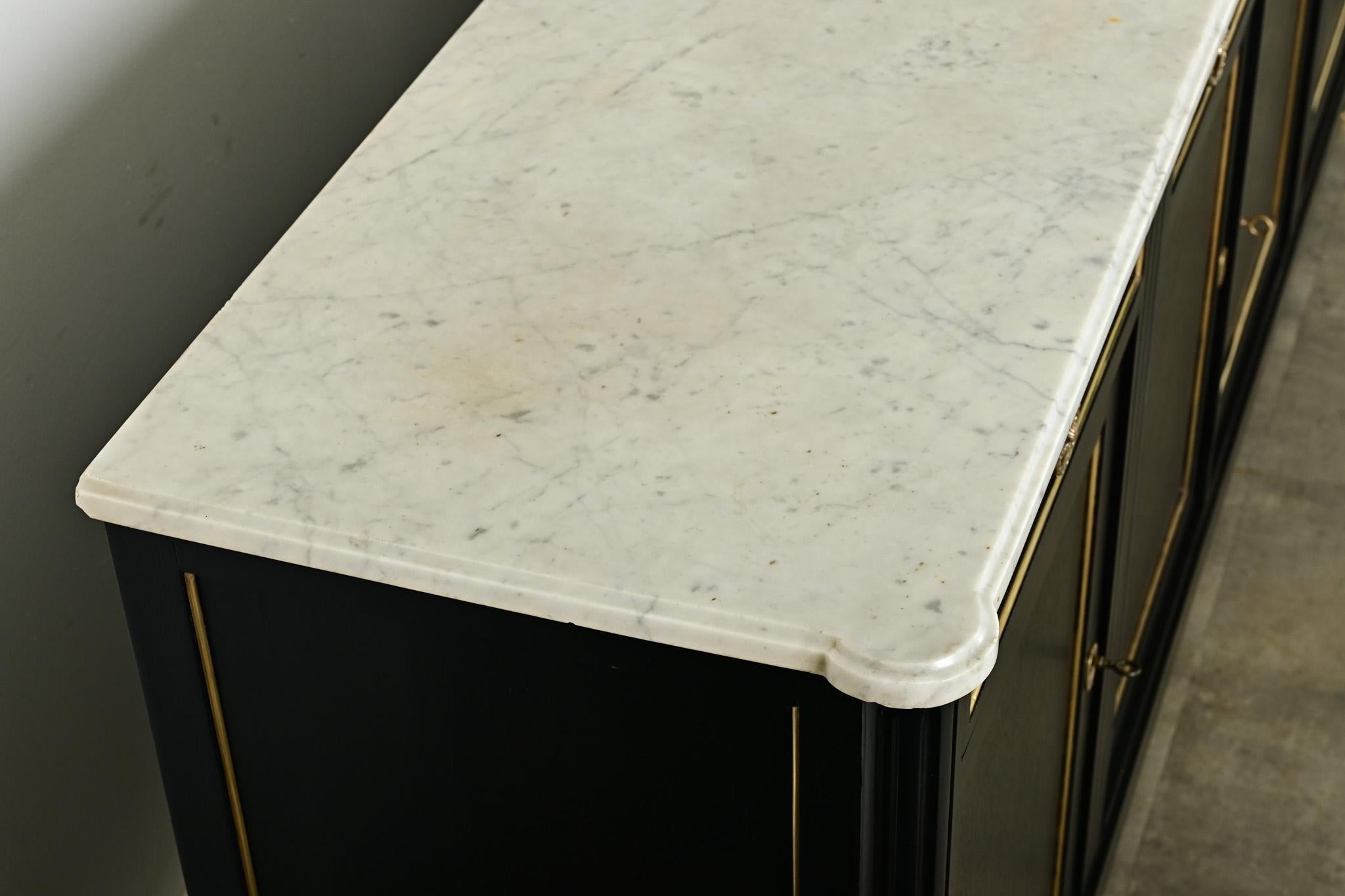 Französische Enfilade im Louis-XVI.-Stil, ebonisiert und aus Marmor im Angebot 2