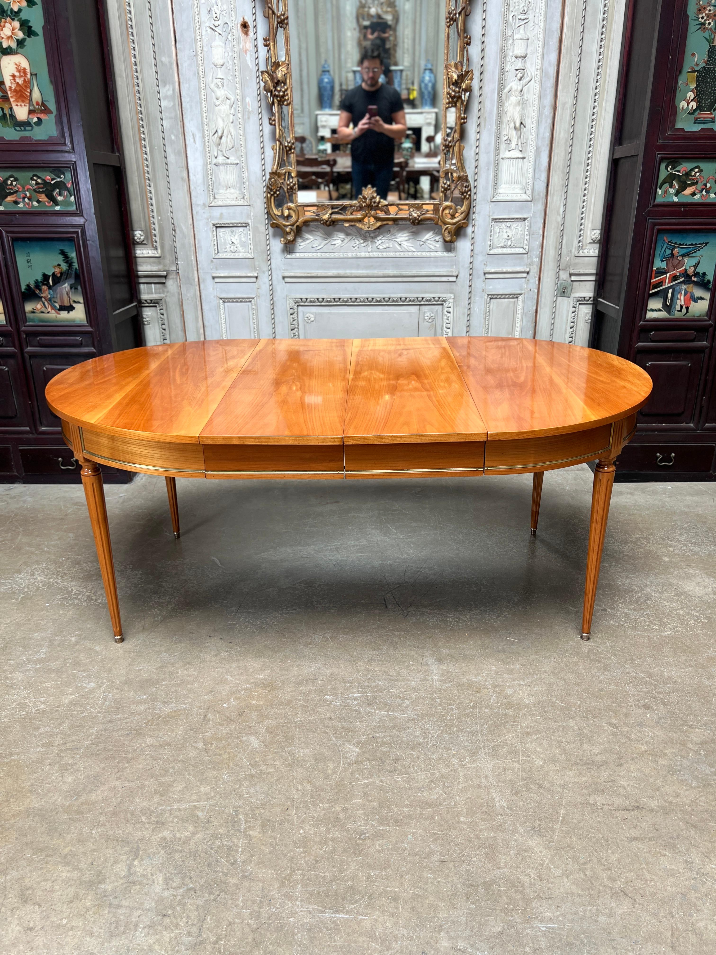 French Louis XVI Style Extension Cherrywood Dining Table 12