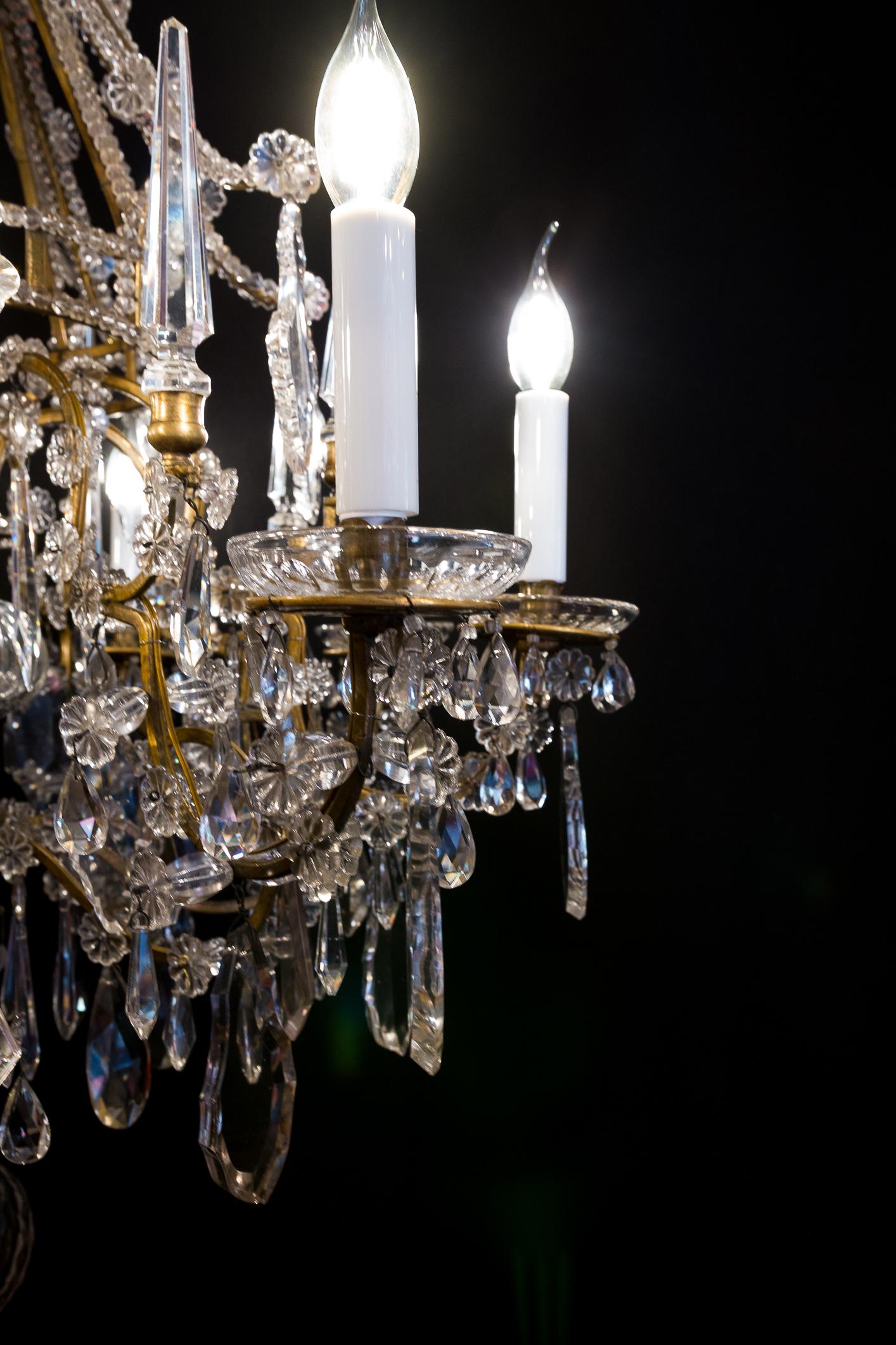 French Louis XVI Style, Gilt-Bronze and Cut-Crystal Chandelier by Maison Baguès 10