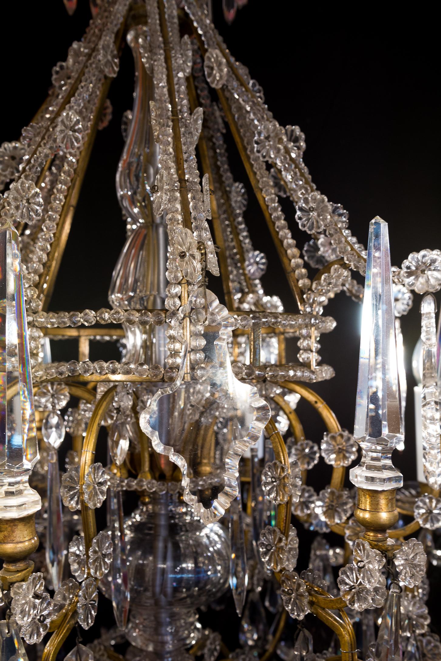 French Louis XVI Style, Gilt-Bronze and Cut-Crystal Chandelier by Maison Baguès 4