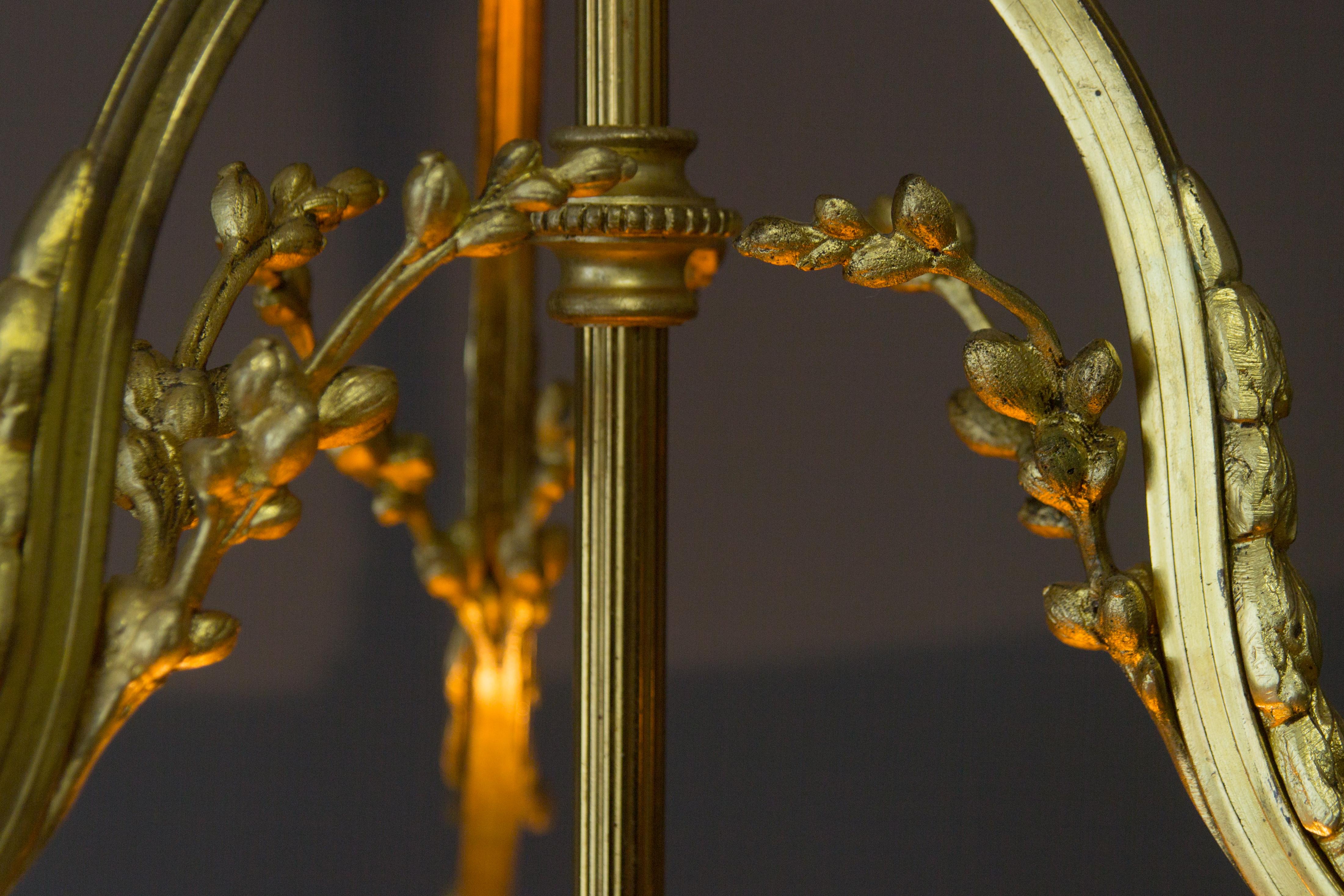 Lustre à quatre lumières en bronze doré et verre de style Louis XVI par Degué  en vente 1