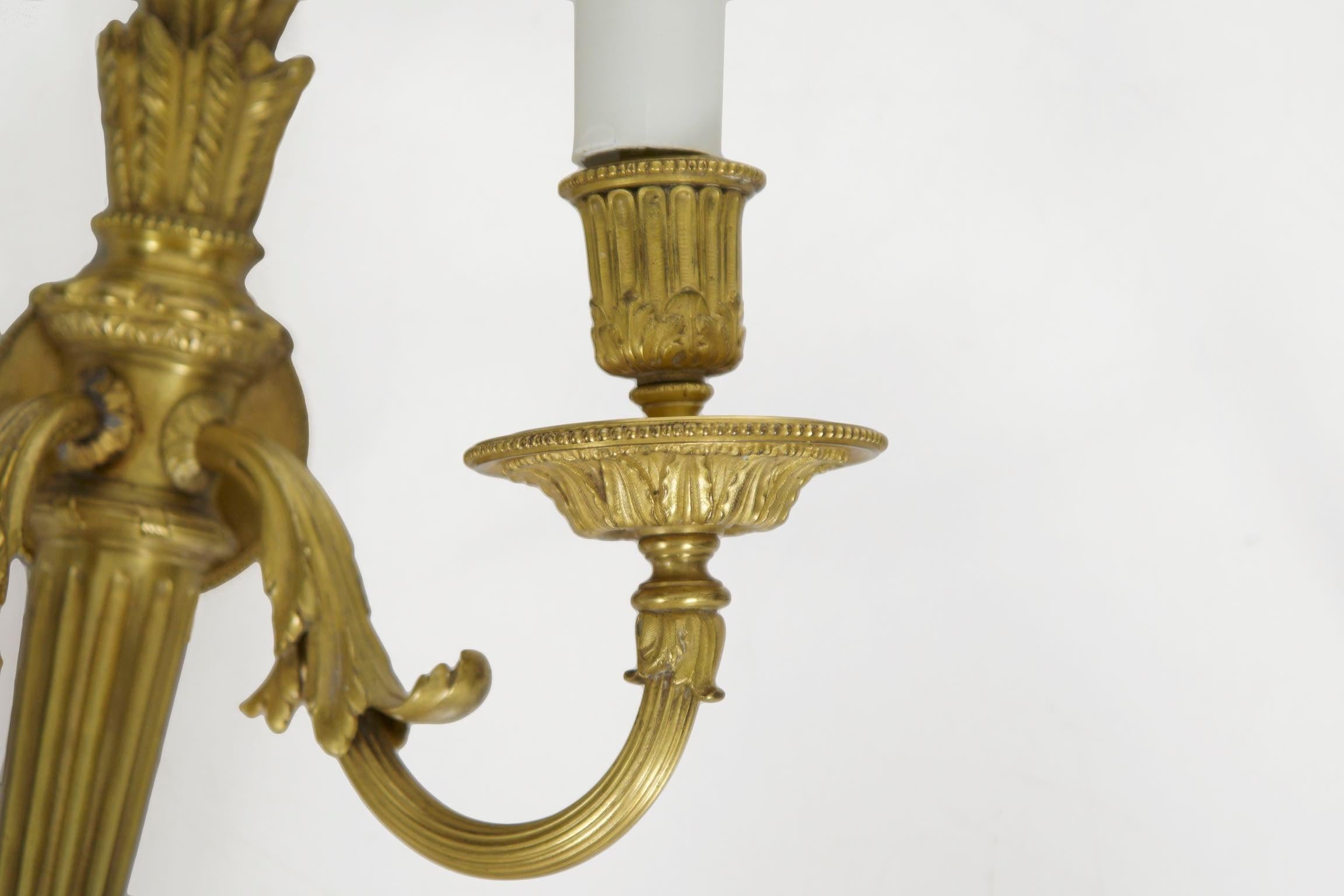 French Louis XVI Style Gilt Bronze Antique Candelabra Wall Sconce, 19th Century 4