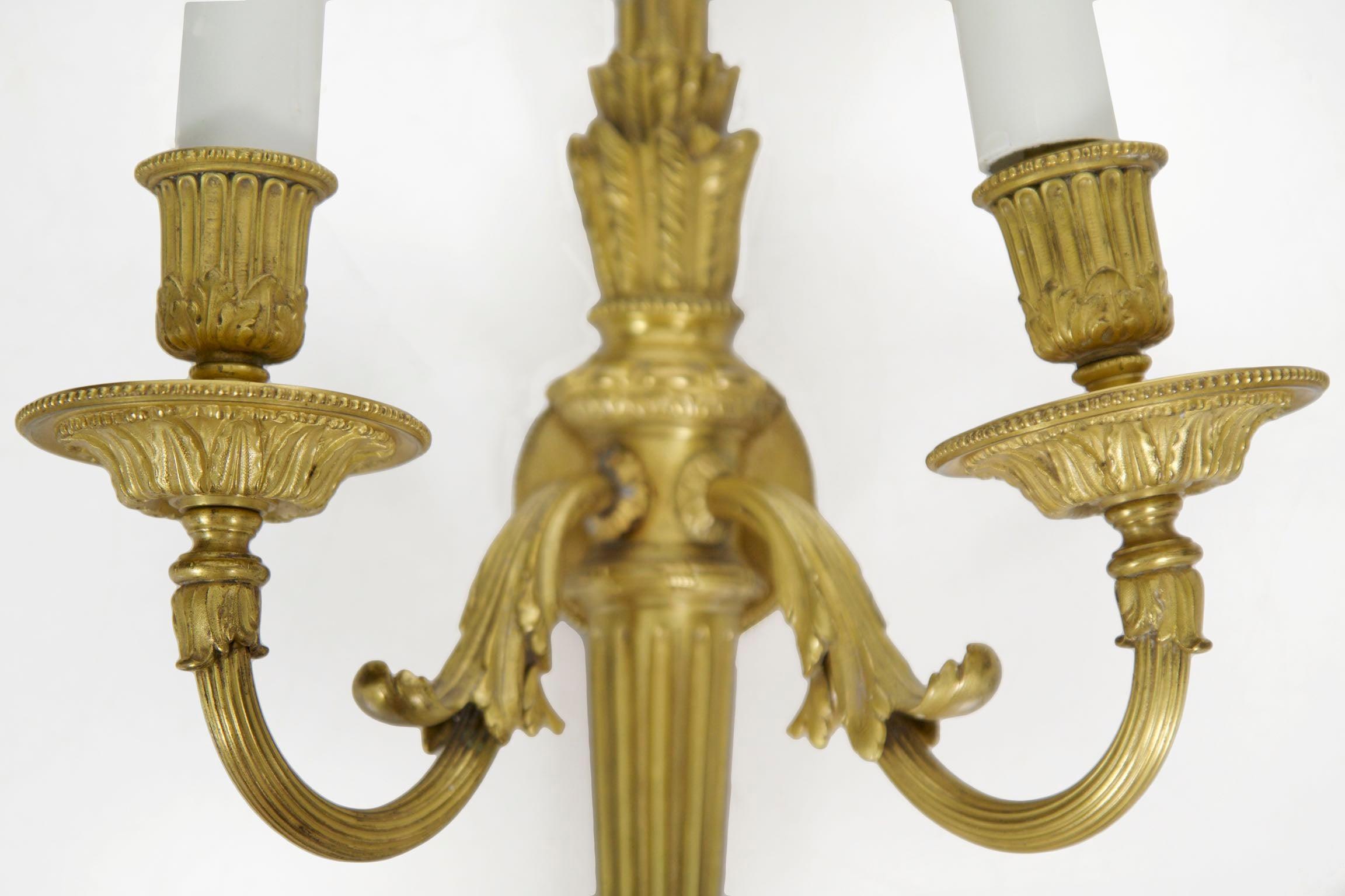 French Louis XVI Style Gilt Bronze Antique Candelabra Wall Sconce, 19th Century 6