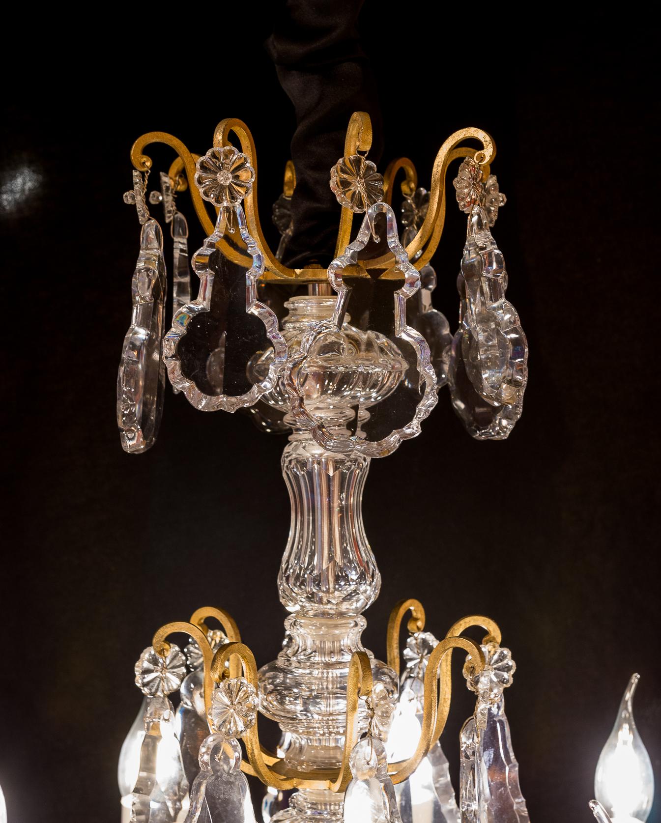 French Louis XVI Style Gilt-Bronze and Crystal Chandelier, circa 1890-1910 In Good Condition In Saint Ouen, FR