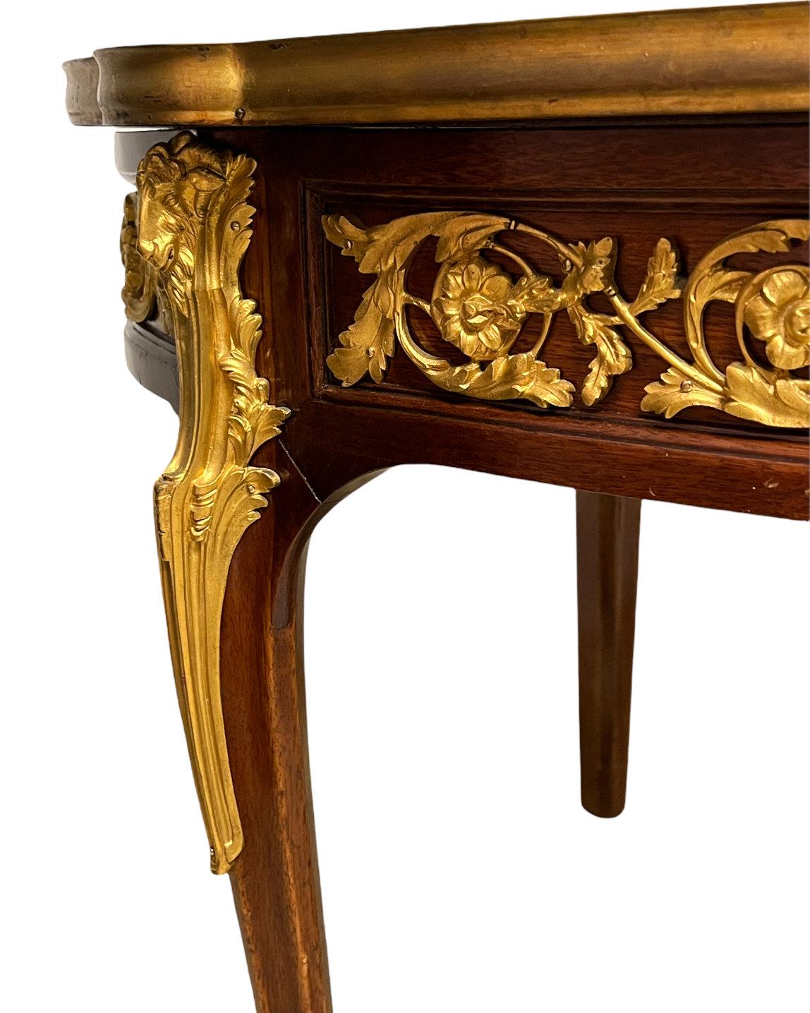 French Louis XVI Style Gilt Bronze Mounted Coffee Table In Good Condition For Sale In New York, NY