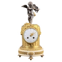 Französische Louis XVI-Stil vergoldete Bronze & patiniert Mantel Uhr mit Amor, 38 cm /