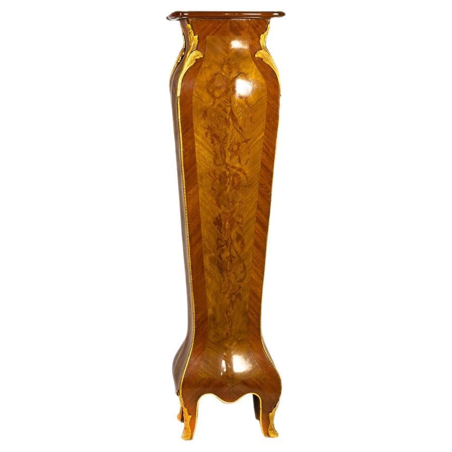 Französischer Sockel aus vergoldeter Bronzeholz im Louis-XVI.-Stil, 19. Jahrhundert