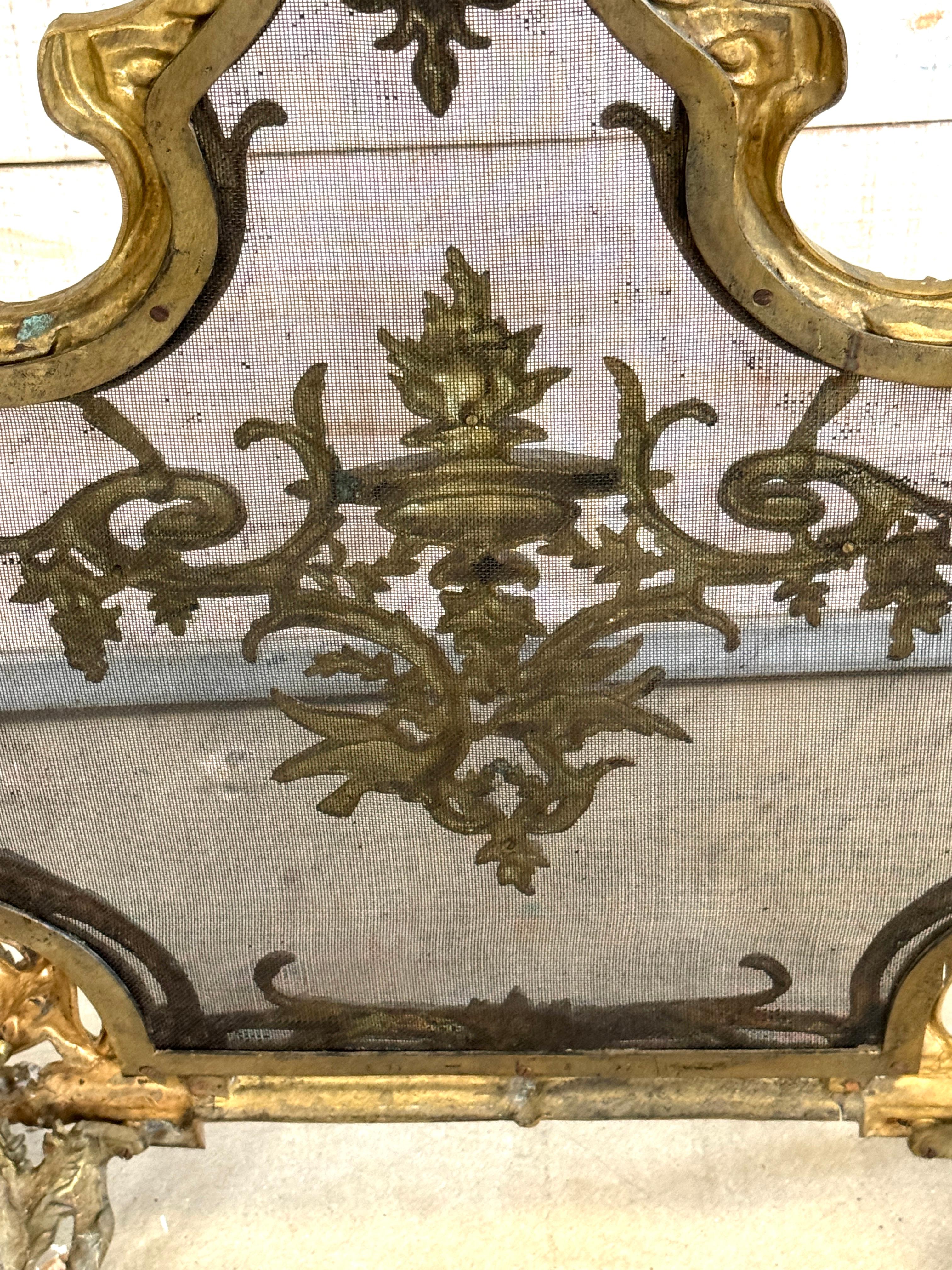 Französisch Louis XVI Stil vergoldet Ormolu geschwärzt Mesh  Klassische Motive Kaminschirm im Angebot 5