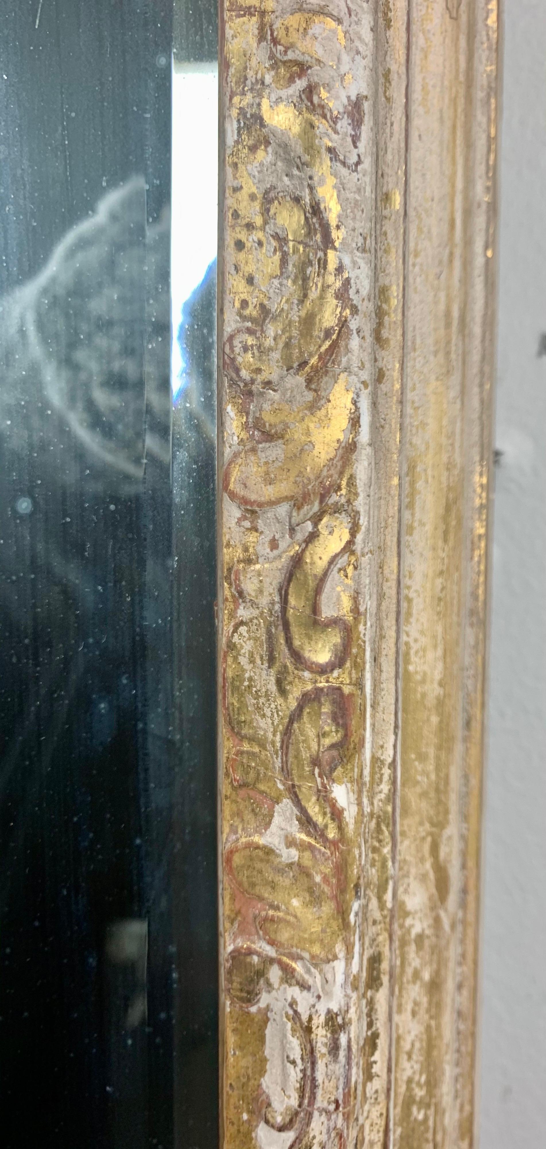 Französischer französischer Spiegel im Louis-XVI-Stil aus vergoldetem Holz, ca. 1930er Jahre im Angebot 1