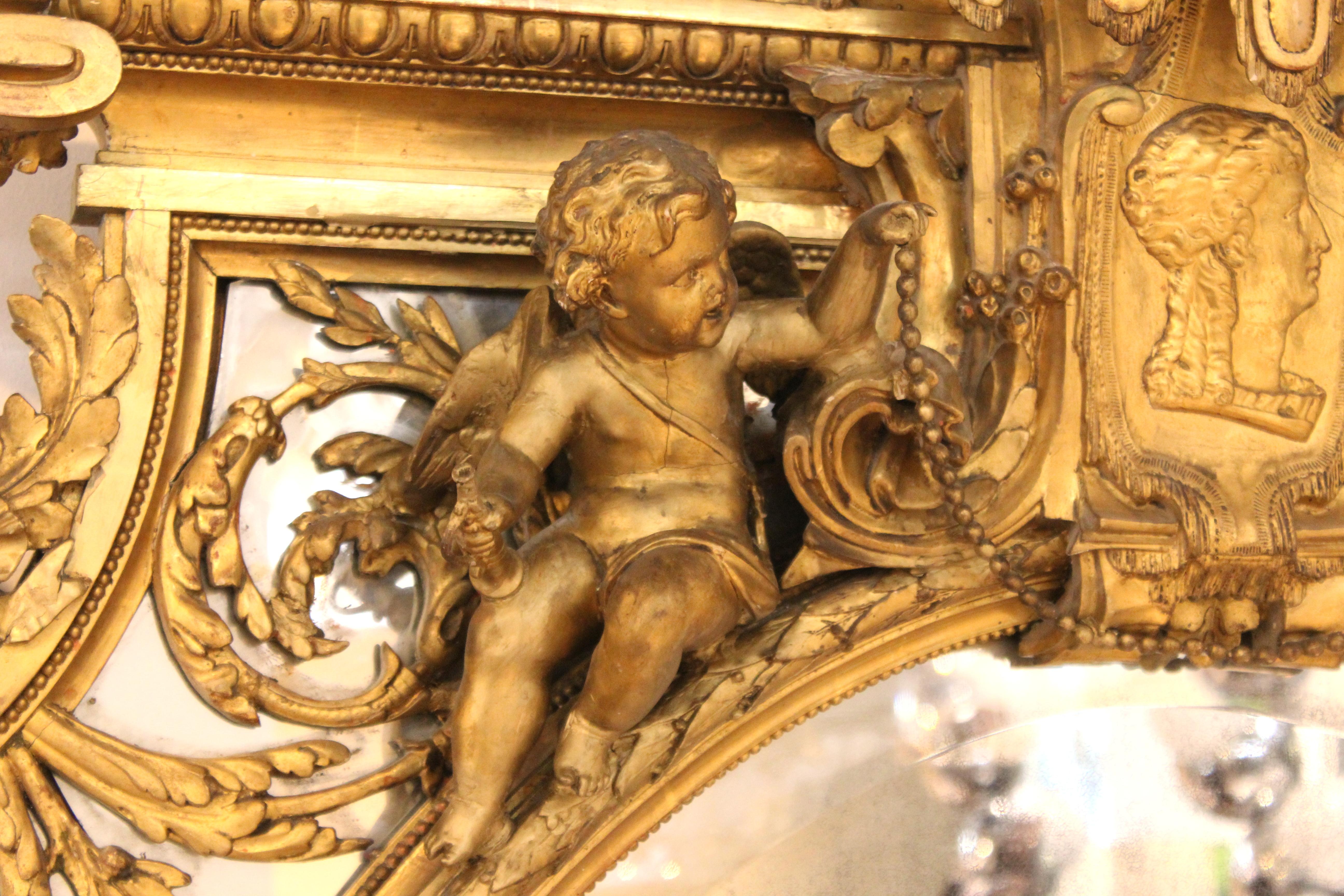 French Louis XVI Style Giltwood Mirror with Putti and Oval Center, 19th Century 5