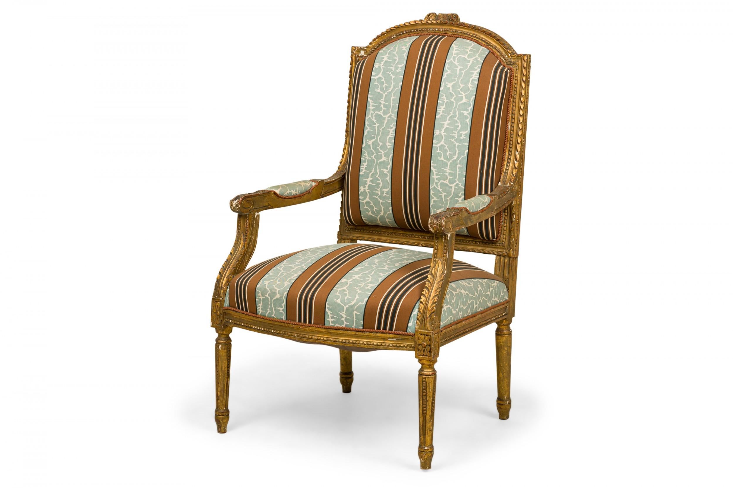 French Louis XVI-Style Giltwood Frame Blue and Red Striped Upholstered Armchairs In Good Condition For Sale In New York, NY