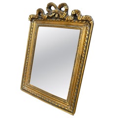 Miroir en bois doré de style Louis XVI, 19e siècle