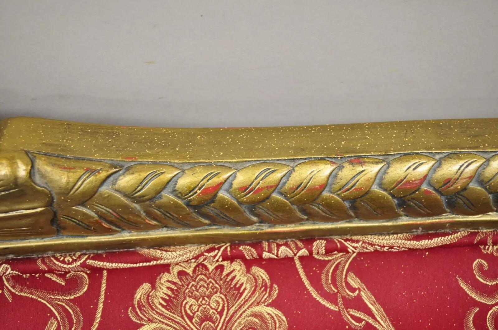 20ième siècle Canapé Loveseat Style Upholstering Or Rouge Chaise Décorative Louis XVI en vente