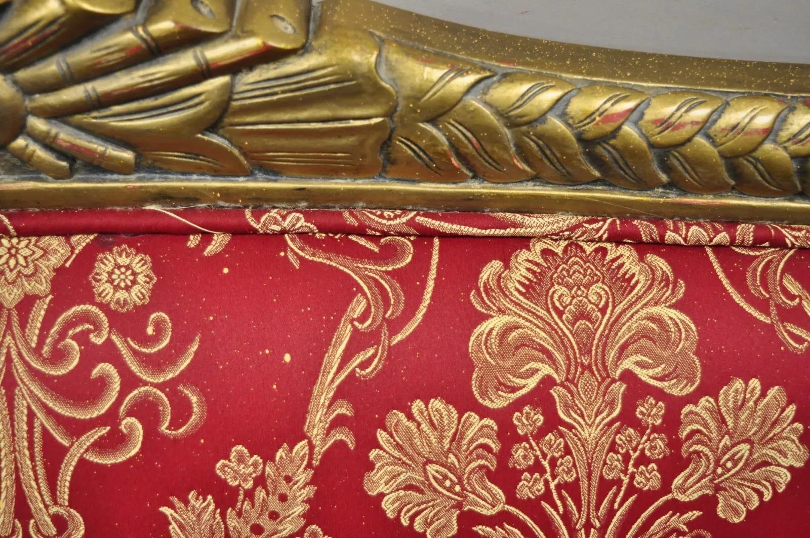 Tissu Canapé Loveseat Style Upholstering Or Rouge Chaise Décorative Louis XVI en vente
