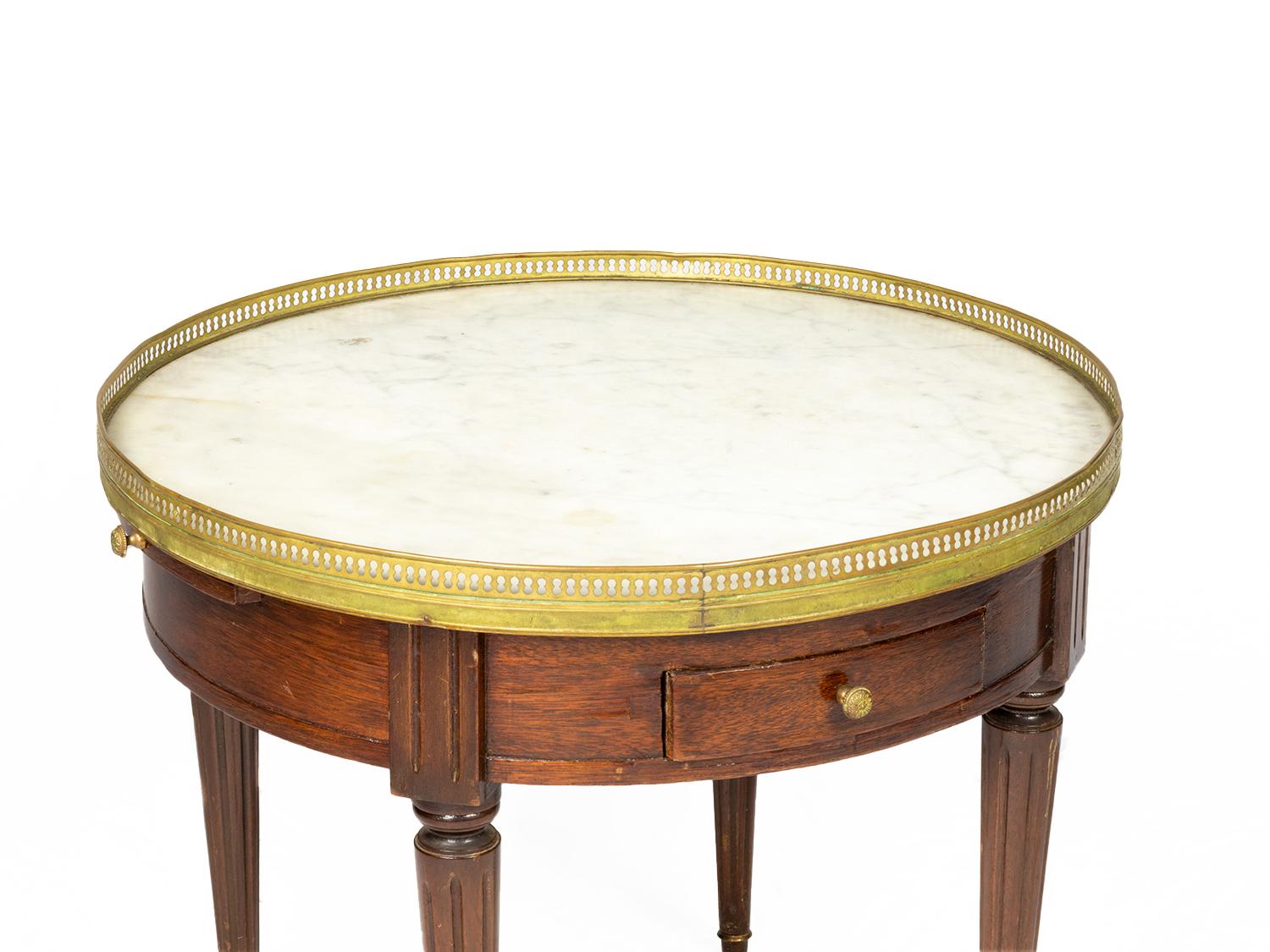 Französisch Louis XVI Stil Guéridon Bouillotte Tisch (19. Jahrhundert) im Angebot