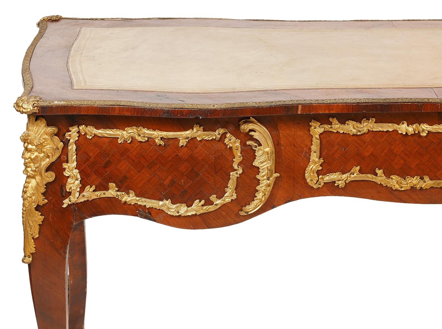 French Louis XVI Style Kingwood 19th Century Bureau Plat Desk with Bronze Mounts In Good Condition In Ft. Lauderdale, FL