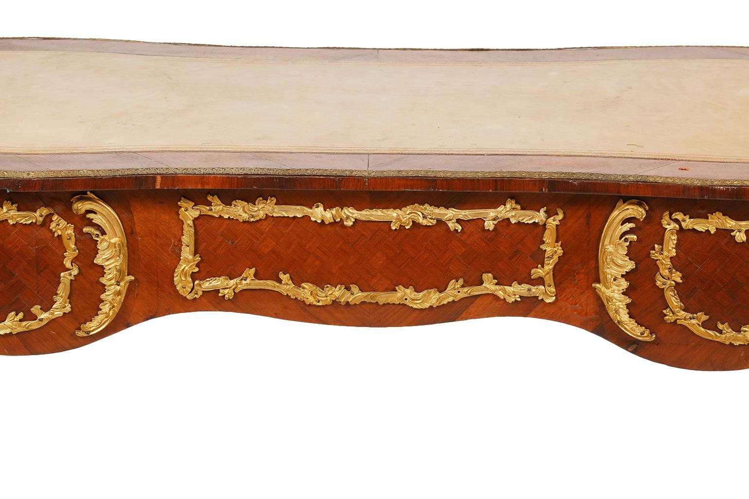 French Louis XVI Style Kingwood 19th Century Bureau Plat Desk with Bronze Mounts 1