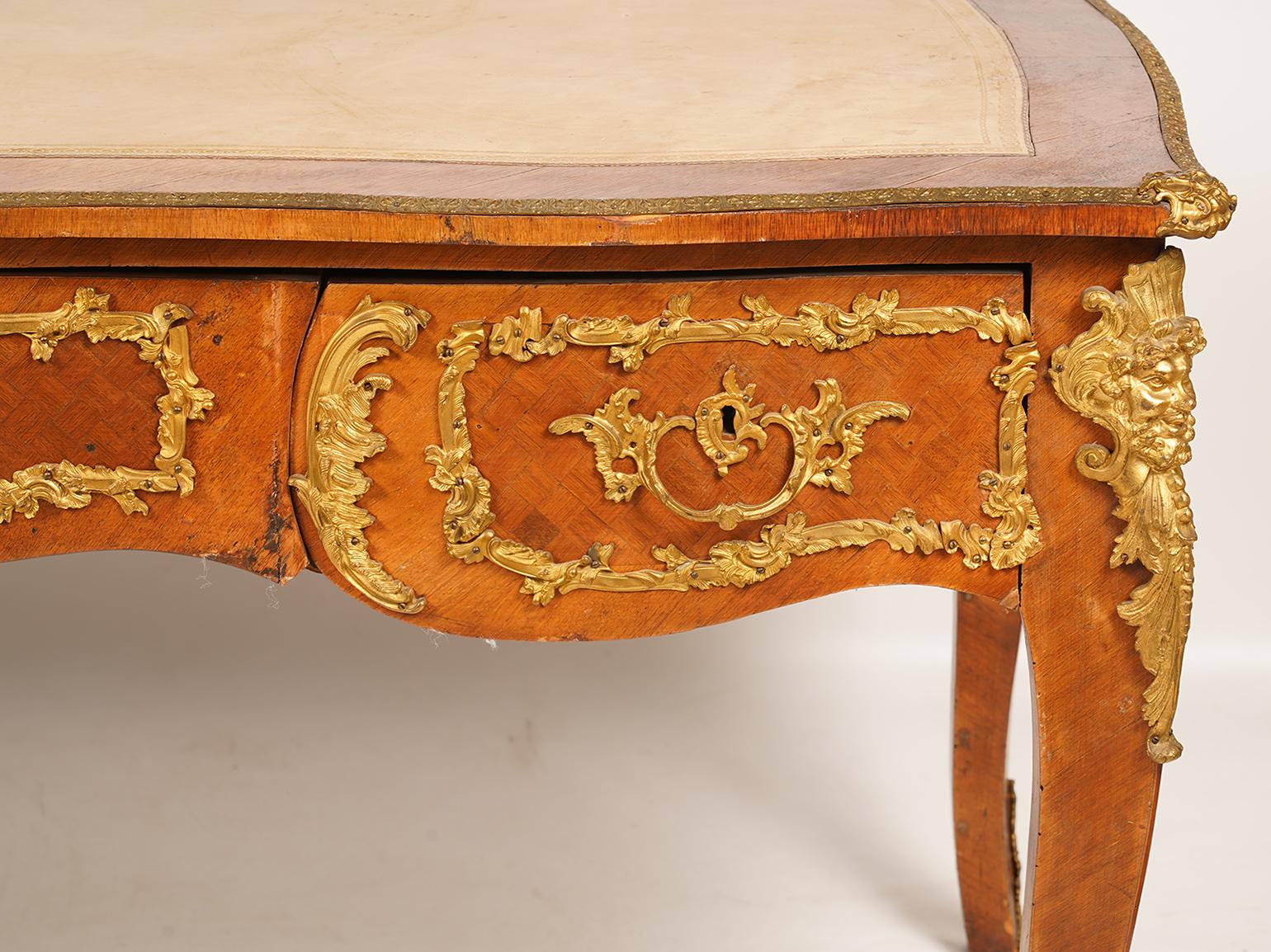 French Louis XVI Style Kingwood 19th Century Bureau Plat Desk with Bronze Mounts 5