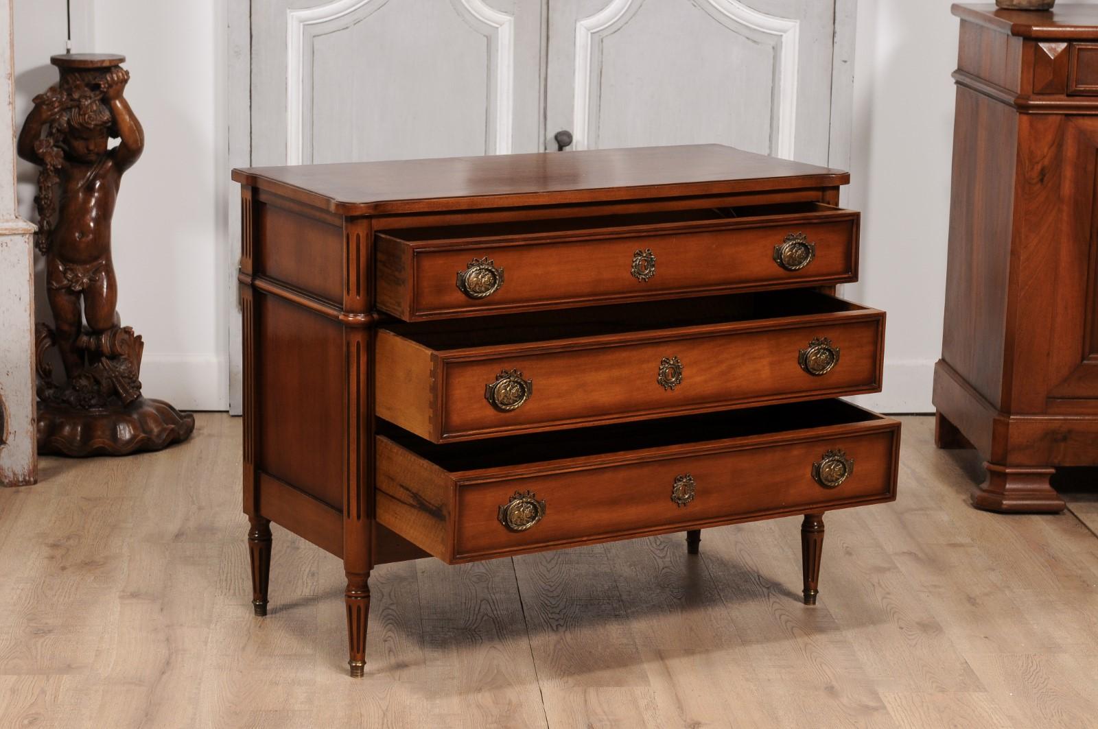 French Louis XVI Style Light Walnut Commode with Three Drawers and Fluted Motifs In Good Condition For Sale In Atlanta, GA