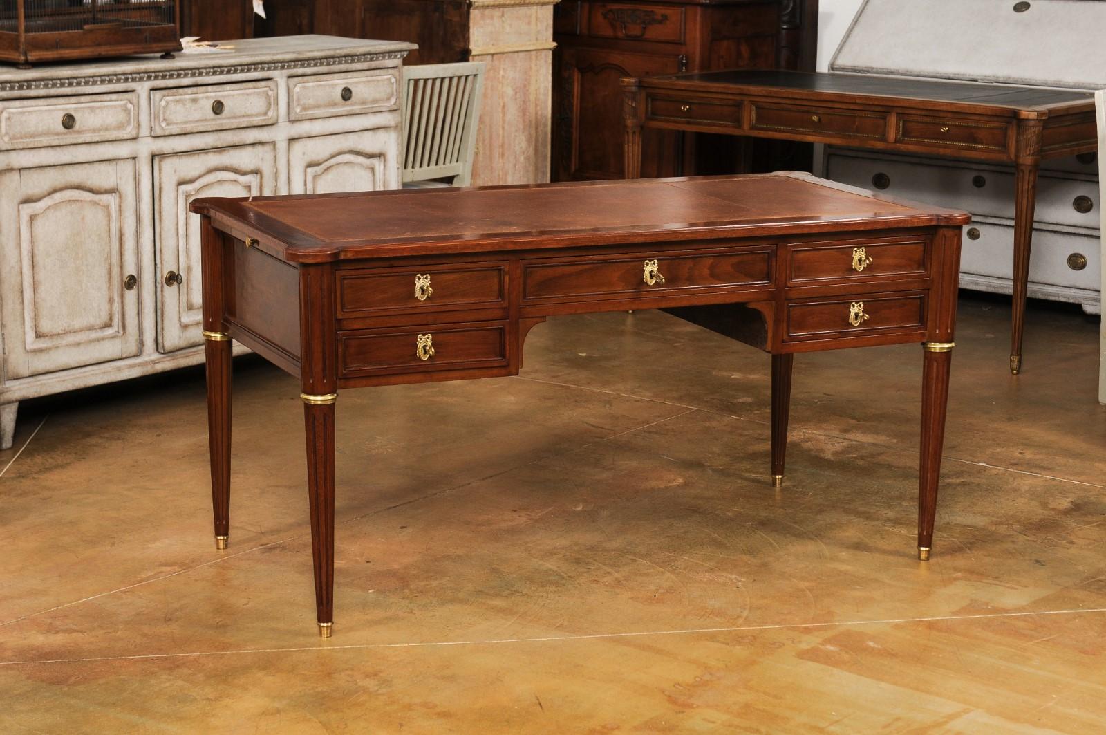 French Louis XVI Style Mahogany Bureau Plat Desk with Leather Top and Pull-Outs In Good Condition In Atlanta, GA