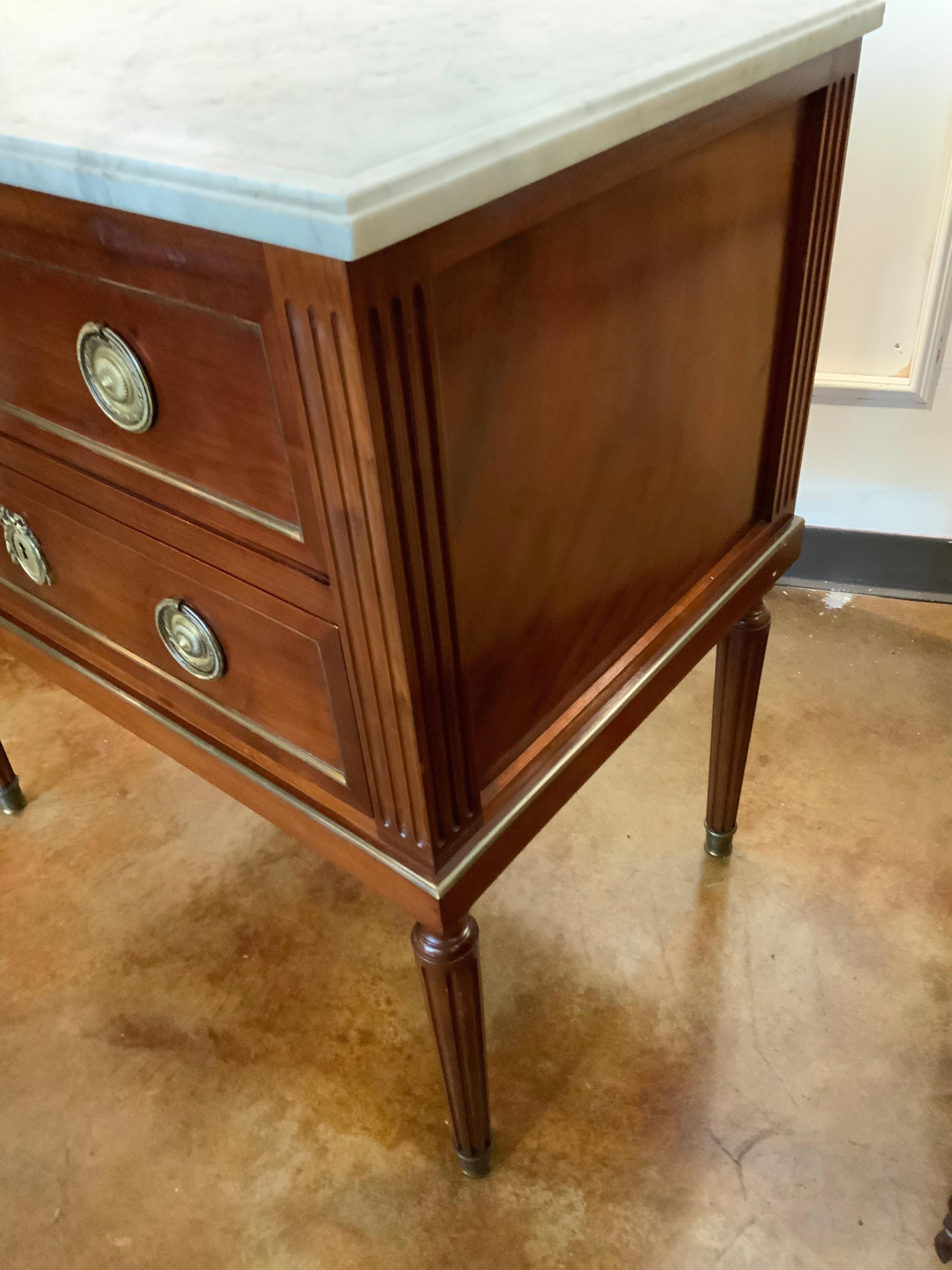 French Louis XVI-Style Mahogany Commode with White Marb, e Top 2