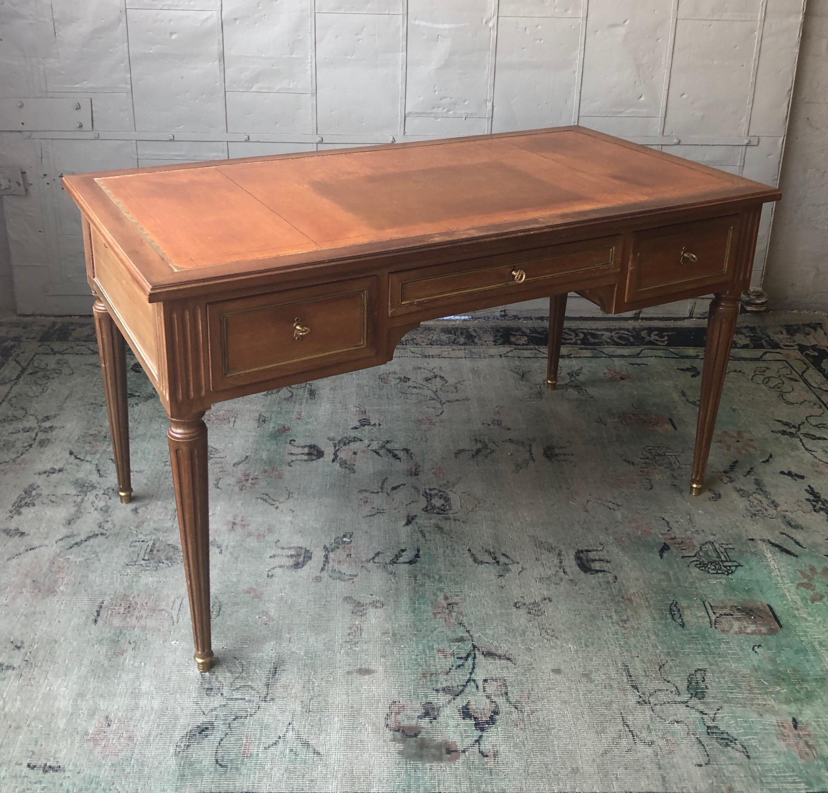 French Louis XVI Style Mahogany Desk with Distressed Leather Top (Louis XVI.)