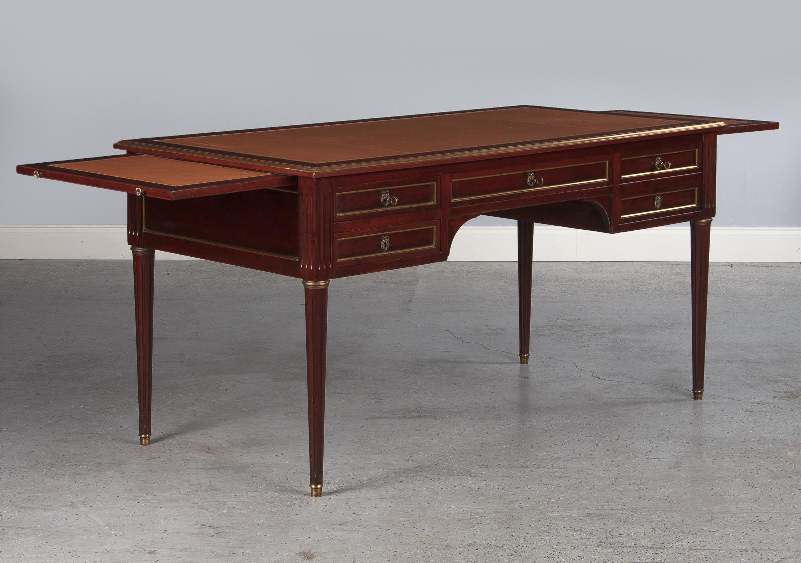 French Louis XVI Style Mahogany Desk with Leather Top, 1950s In Good Condition In Austin, TX