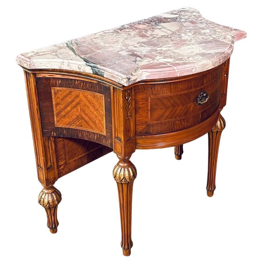 Comodino francese in stile Luigi XVI in mogano e marmo rosa in vendita