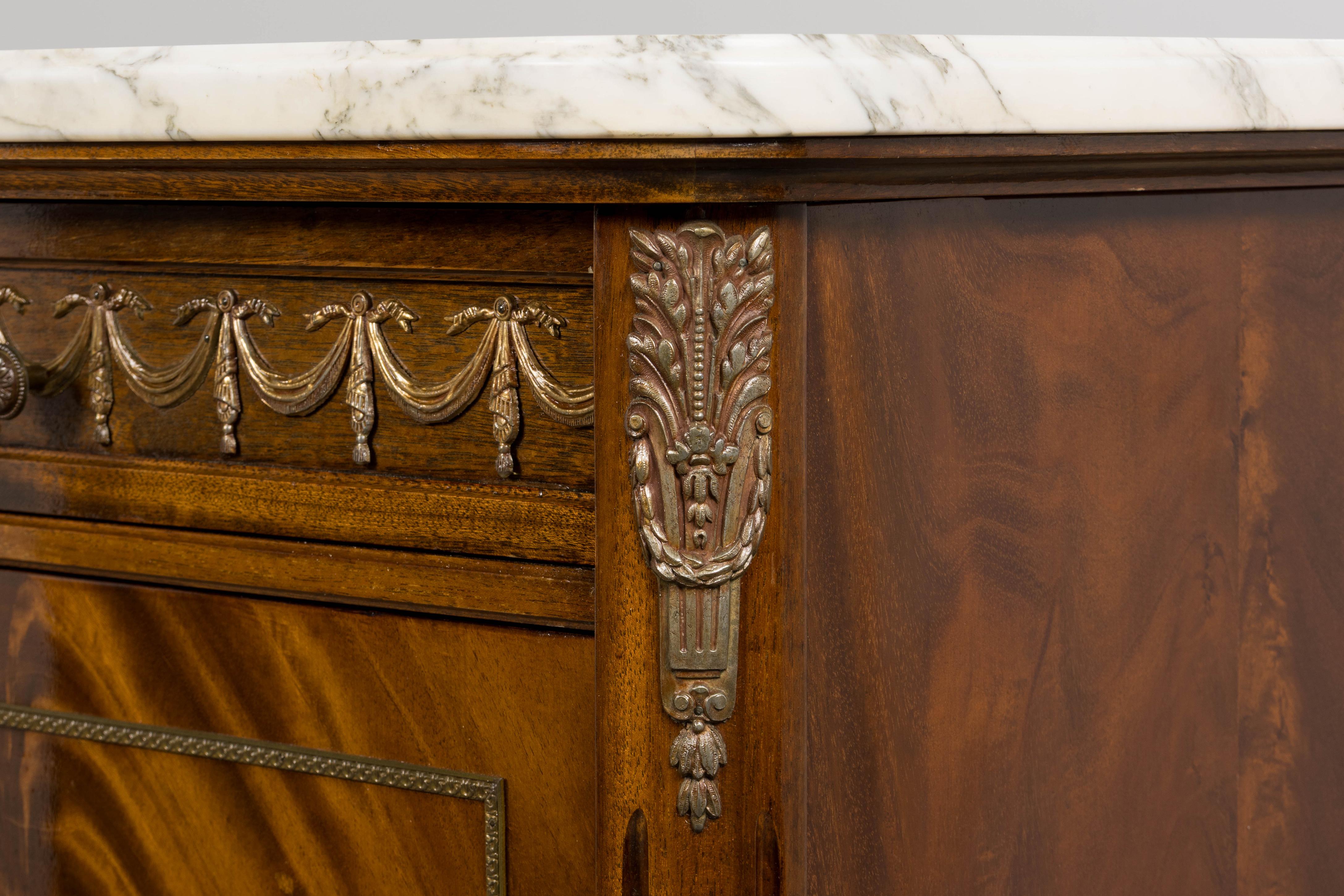 French Louis XVI Style Mahogany Sideboard Buffet W/ Carrara Marble For Sale 12