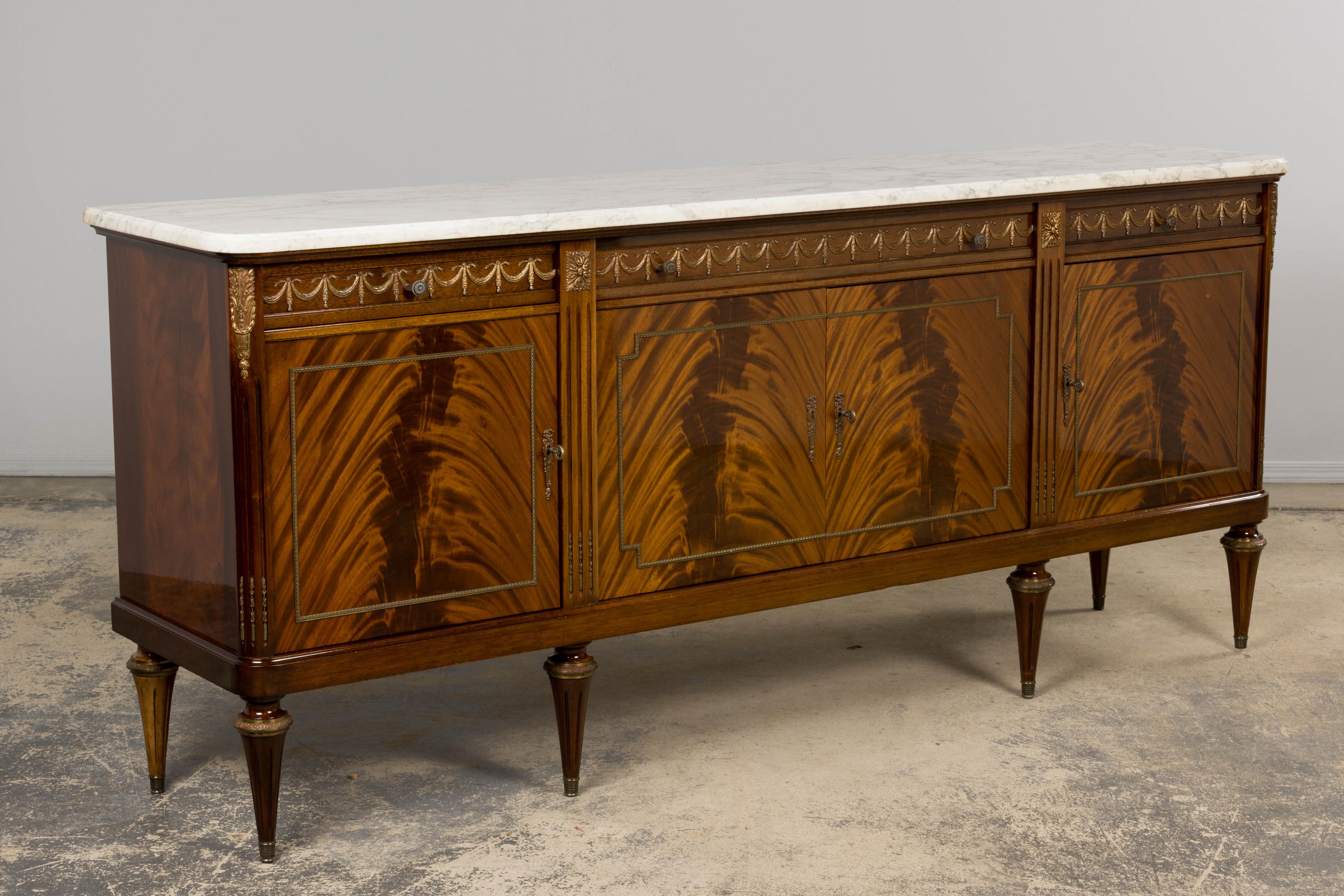 French Louis XVI Style Mahogany Sideboard Buffet W/ Carrara Marble For Sale 2