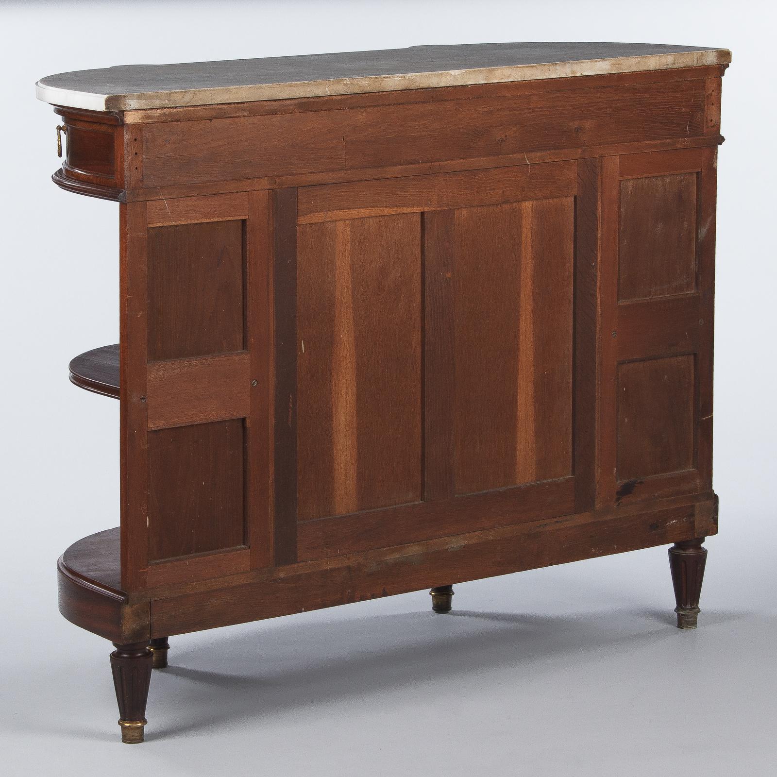 Französisches Mahagoni-Sideboard im Louis-XVI-Stil mit Marmorplatte:: Anfang 1900 14