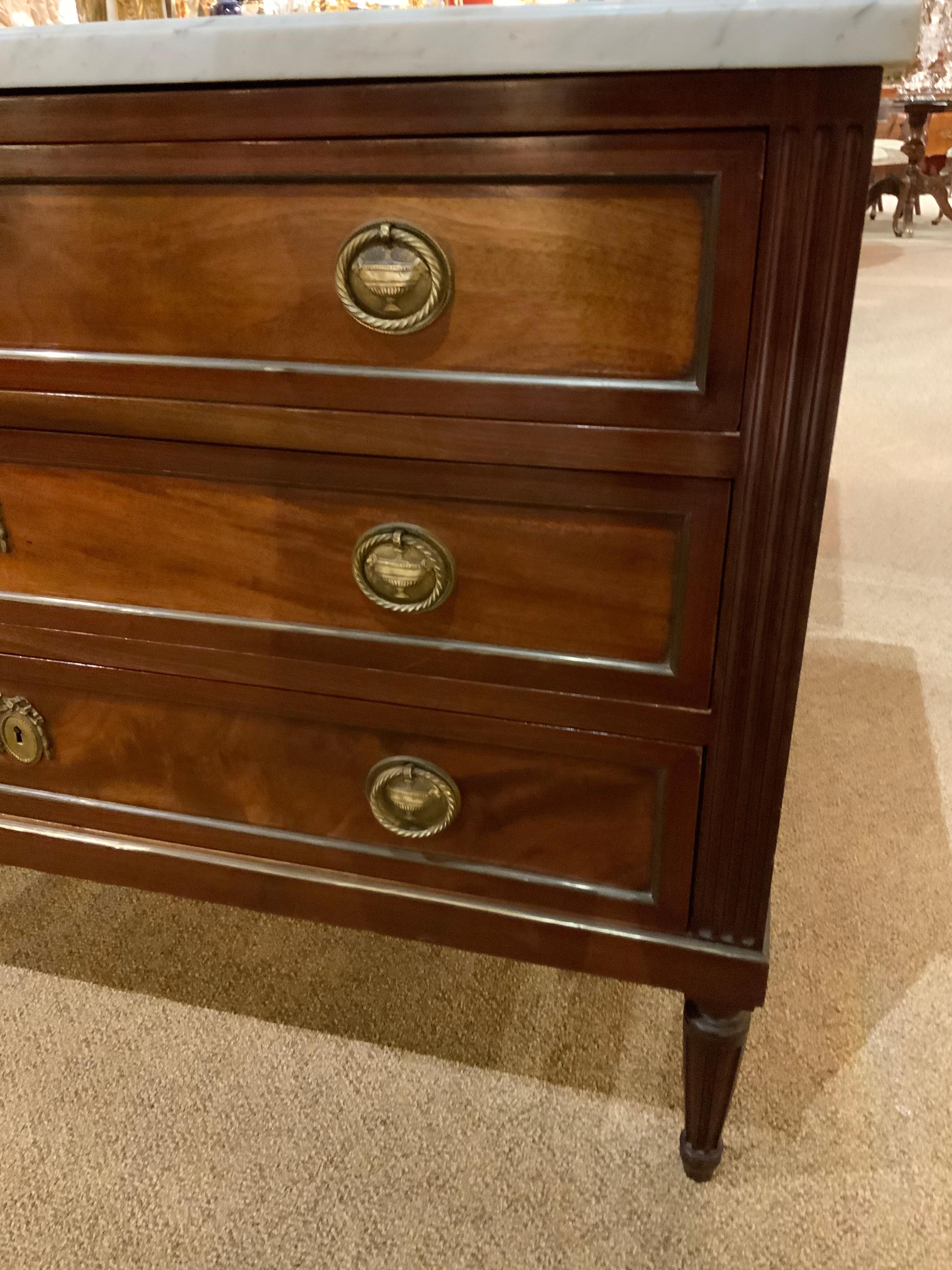 French Louis XVI, Style Mahogany White Marble Top Commode/Chest In Good Condition In Houston, TX