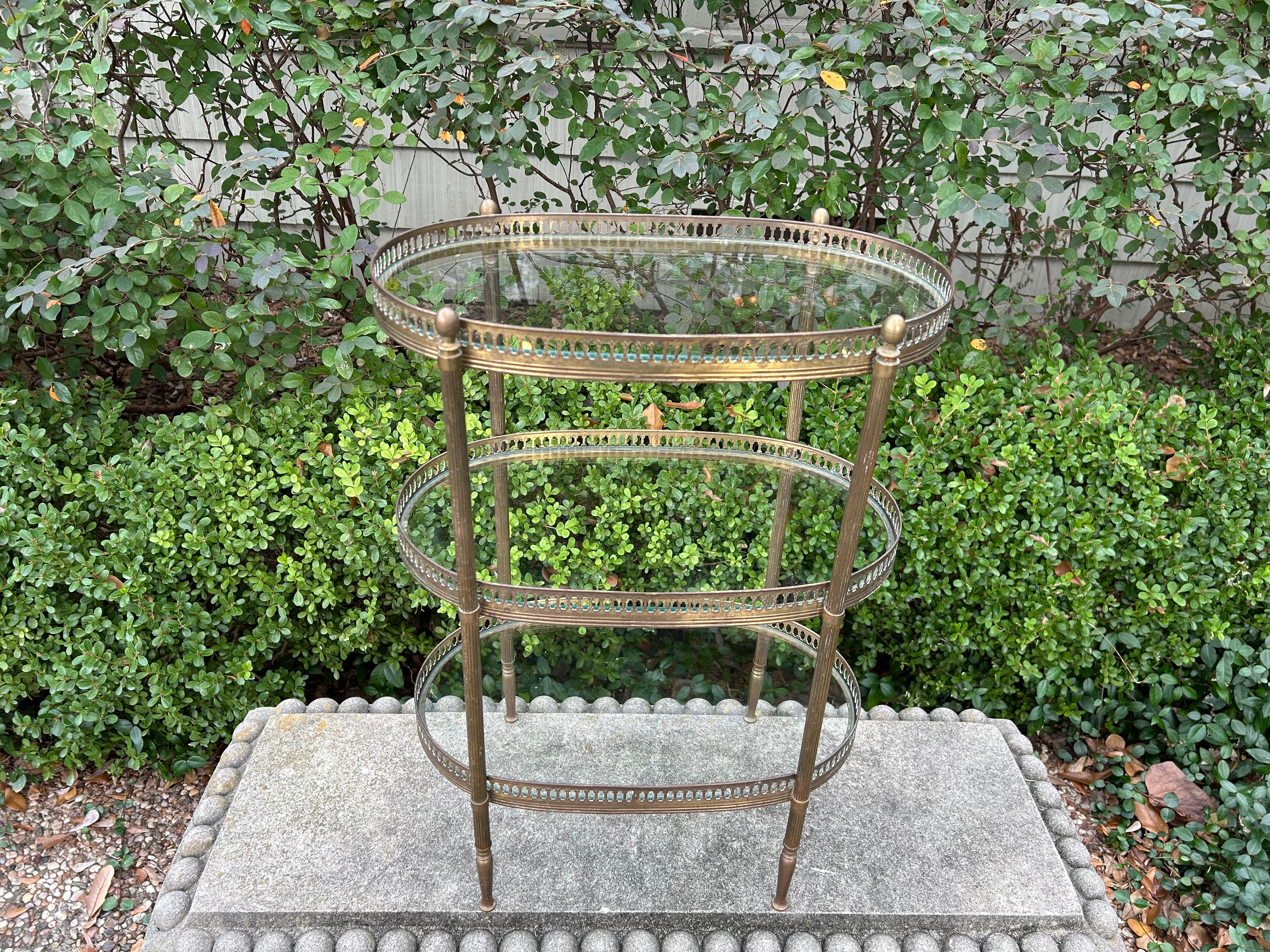 Table d'inspiration Maison Bauges de style Louis XVI en vente 6