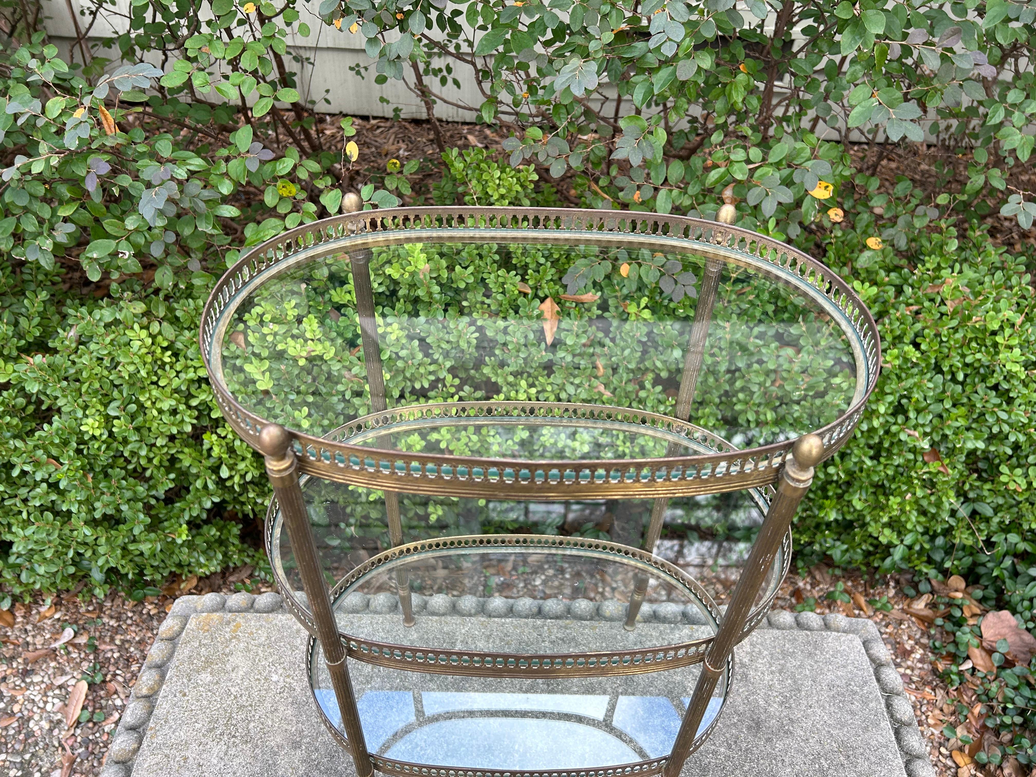 Table d'inspiration Maison Bauges de style Louis XVI en vente 7