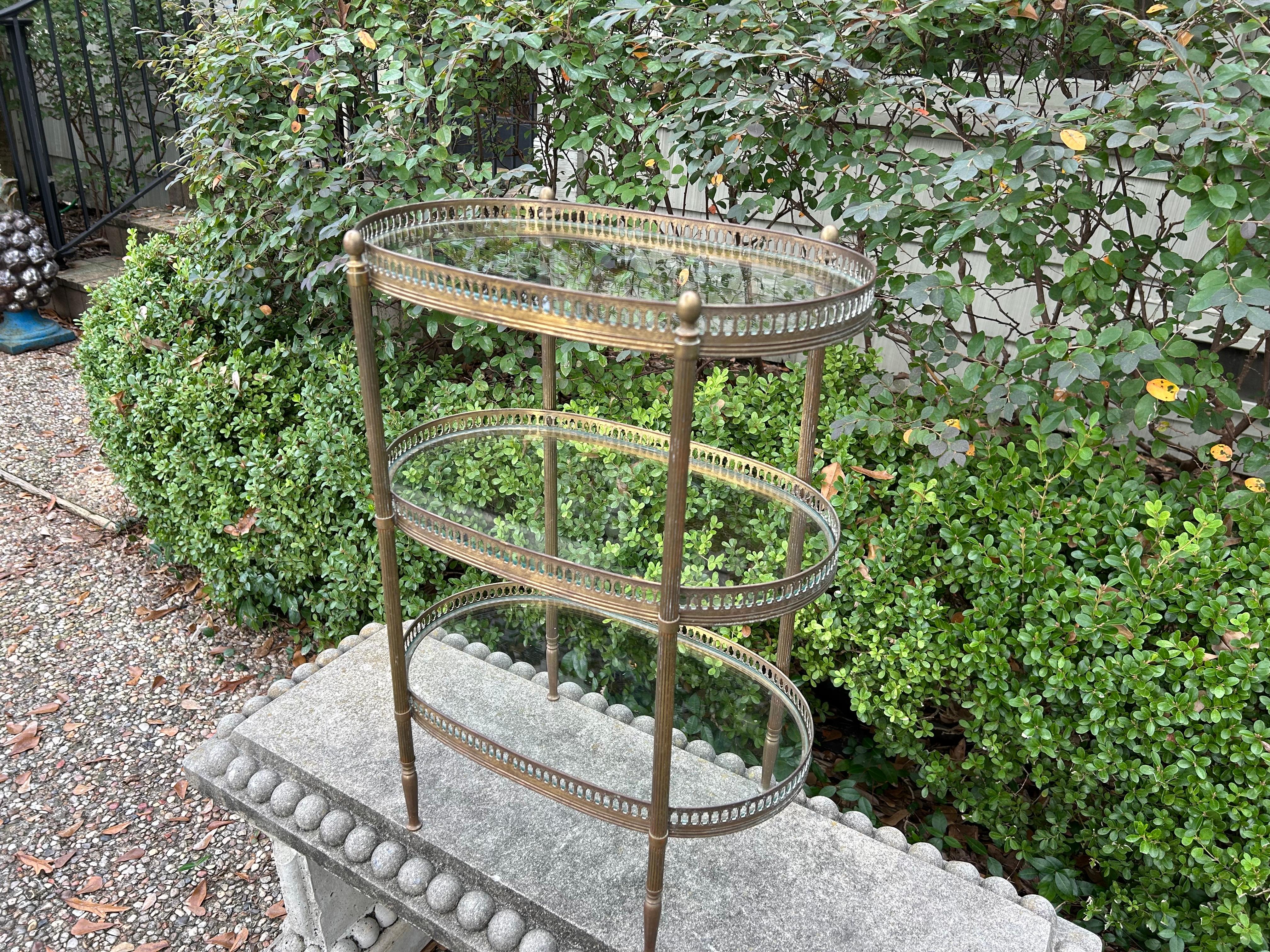 Table d'inspiration Maison Bauges de style Louis XVI Bon état - En vente à Houston, TX