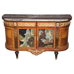 Commodes and Chests of Drawers