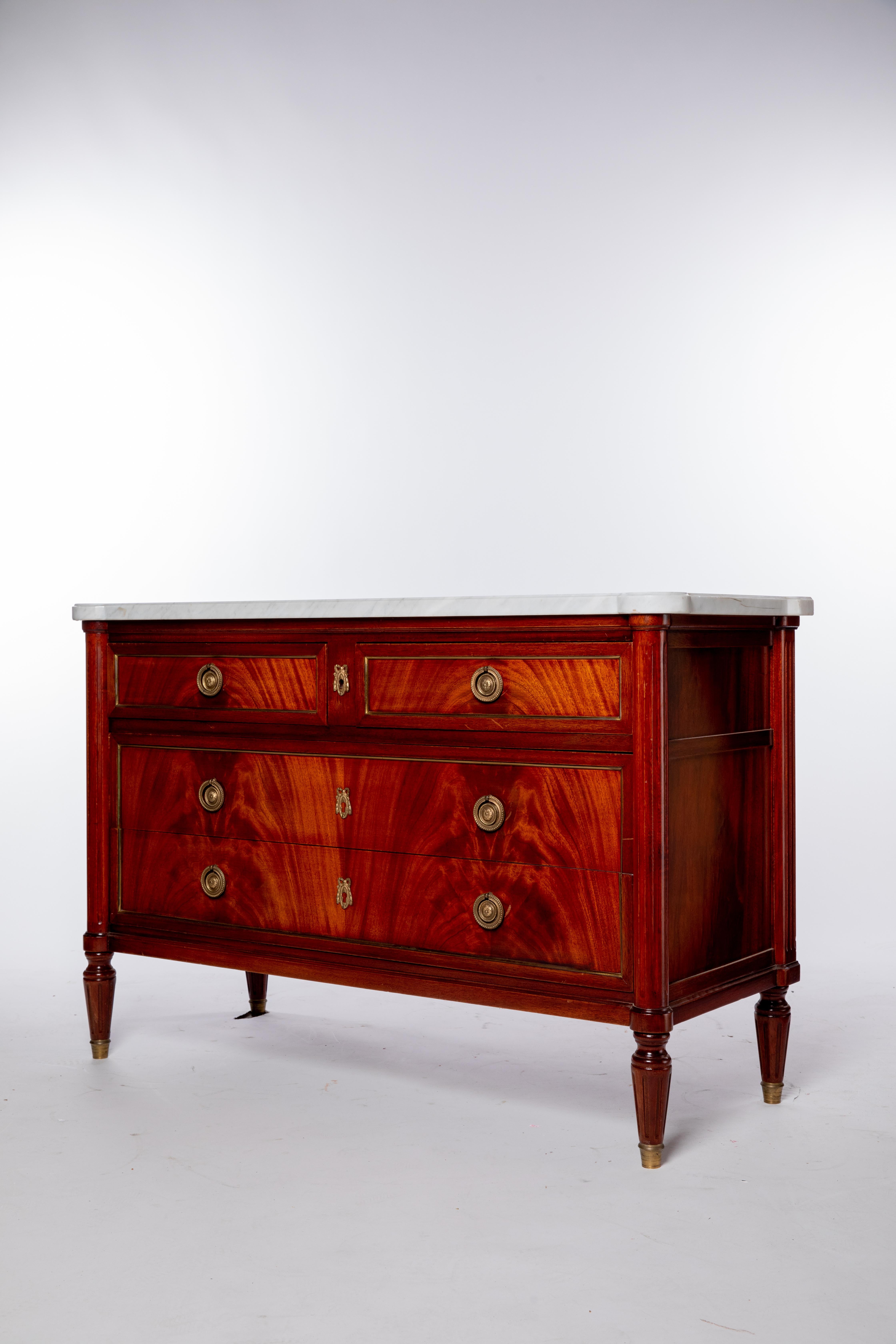 French Louis XVI Style Marble-Top Mahogany Commode In Good Condition In Houston, TX