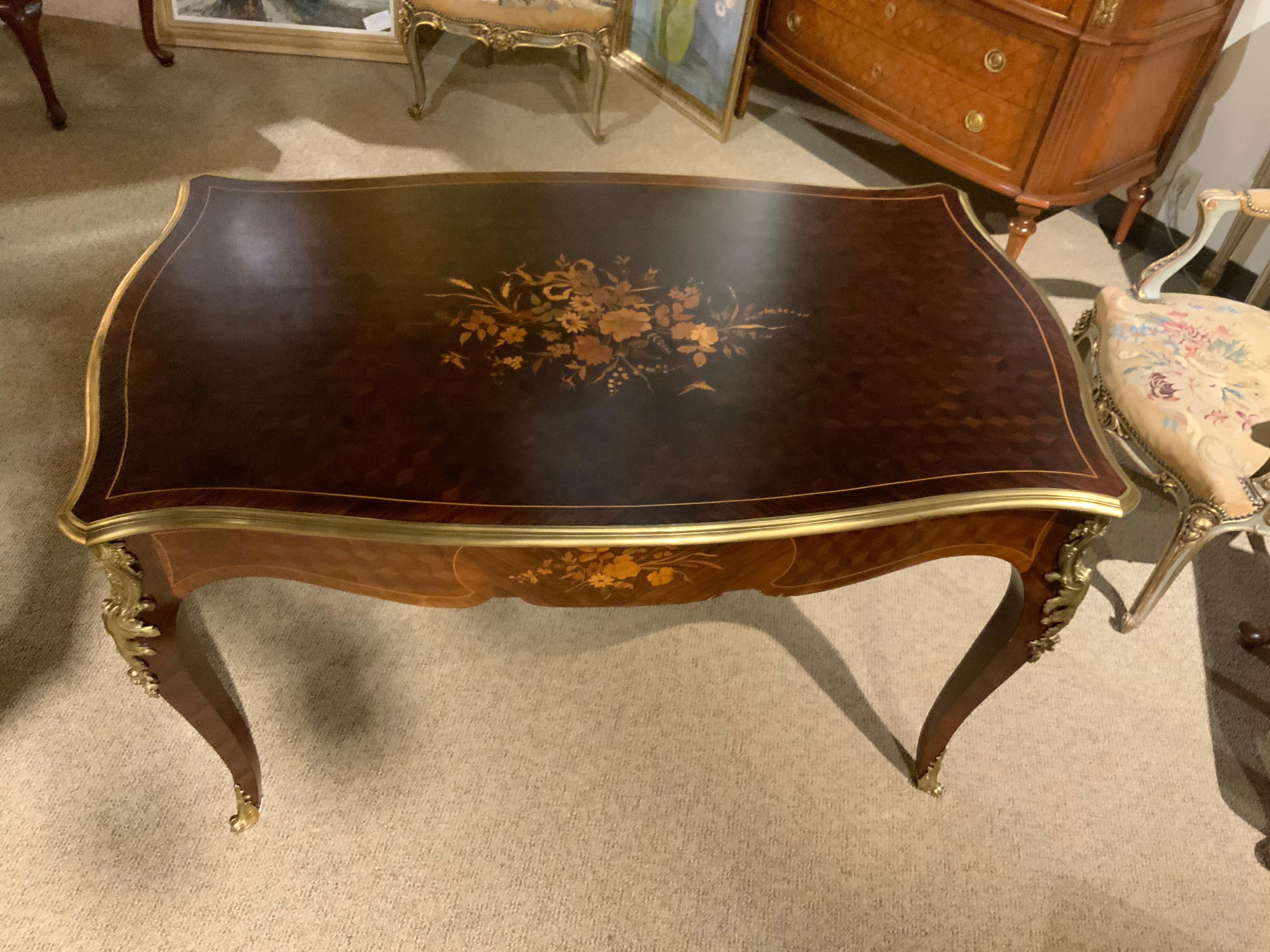 French Louis XVI-Style Marquetry Desk / Bureauplatt, with Bronze Dore Mounts For Sale 6