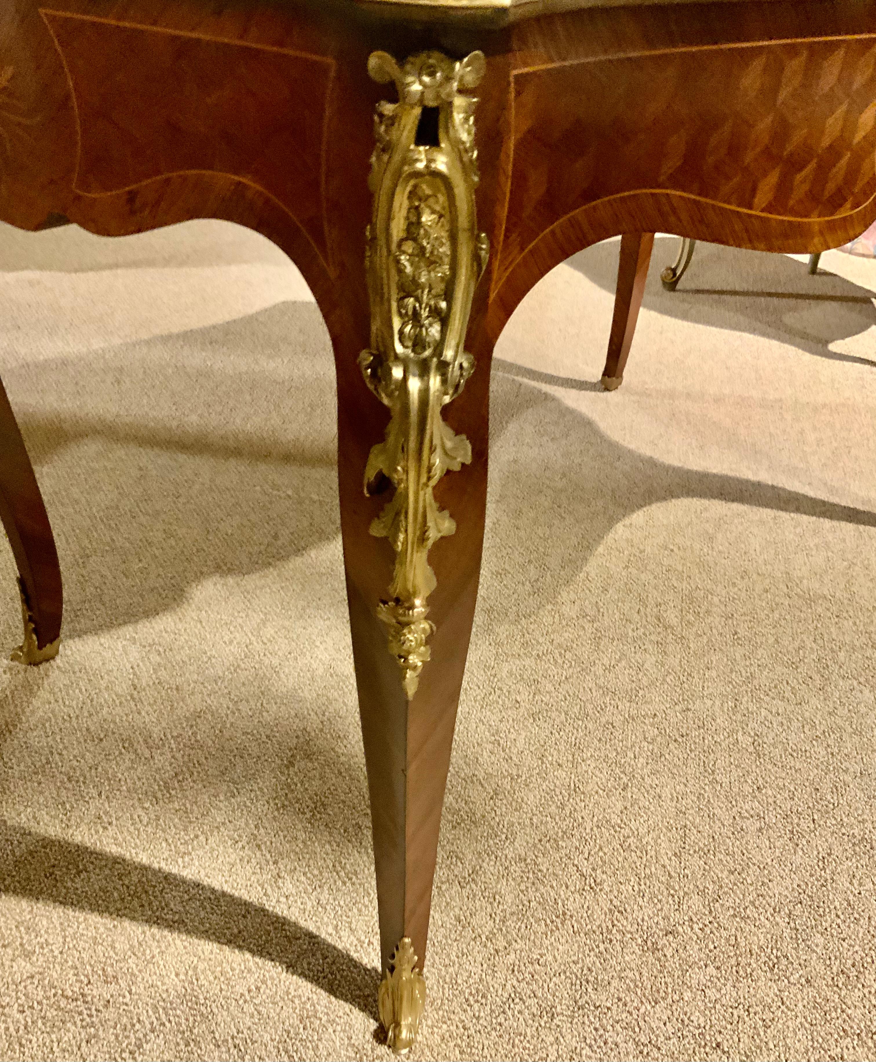 French Louis XVI-Style Marquetry Desk / Bureauplatt, with Bronze Dore Mounts For Sale 1