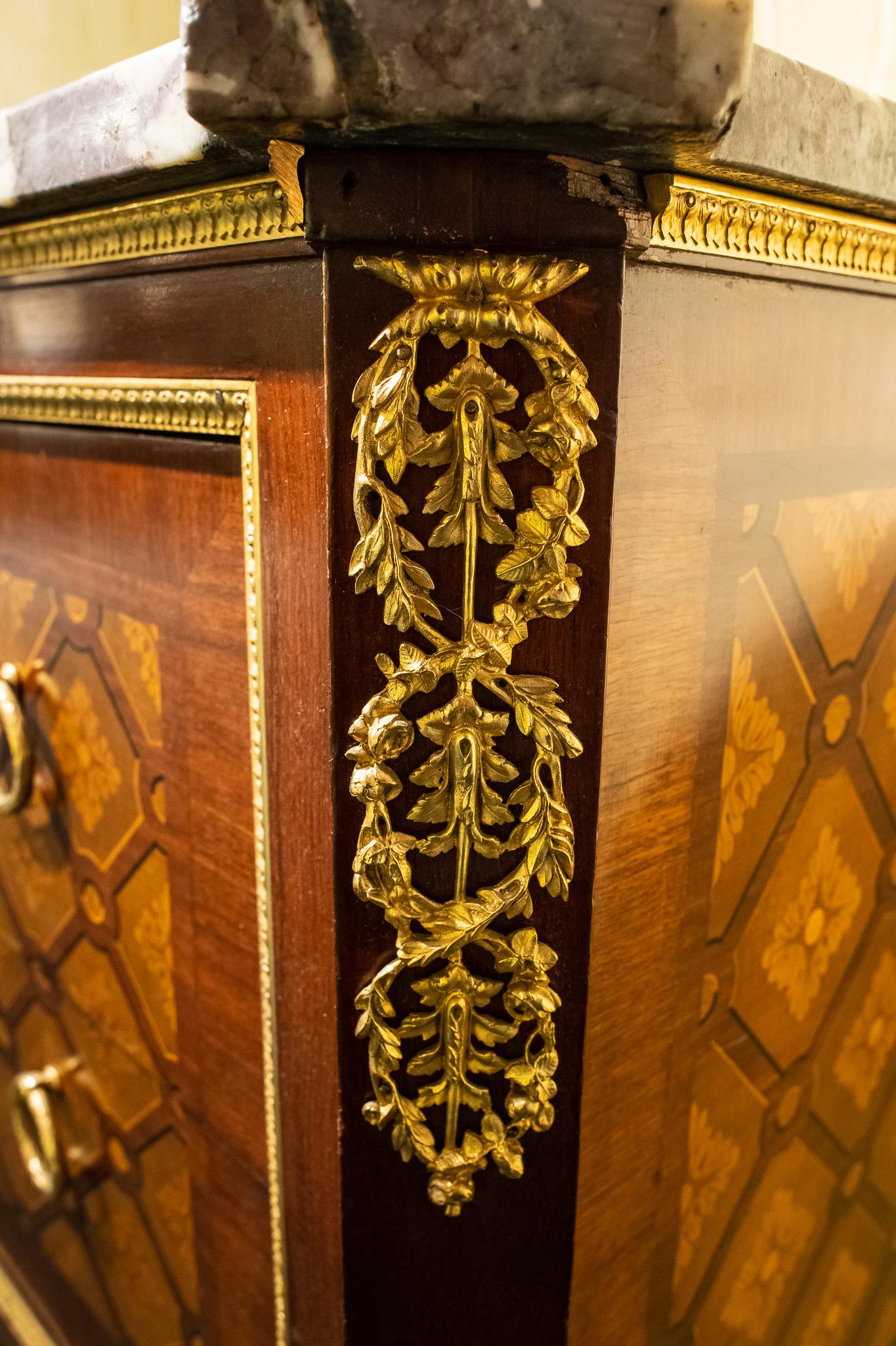 French Louis XVI Style Marquetry Inlaid Marble-Top Commode For Sale 3