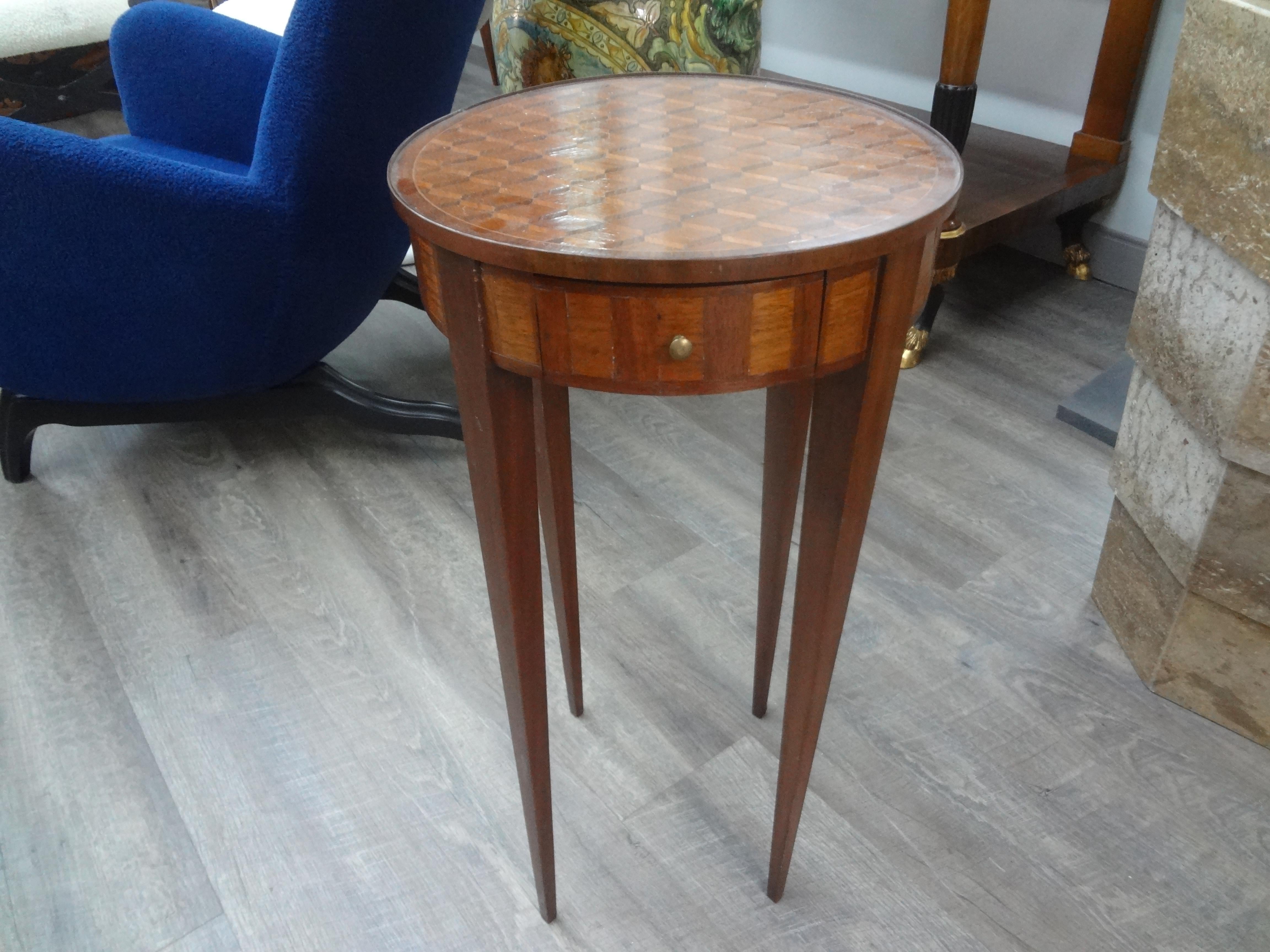 French Louis XVI Style Marquetry Table For Sale 10