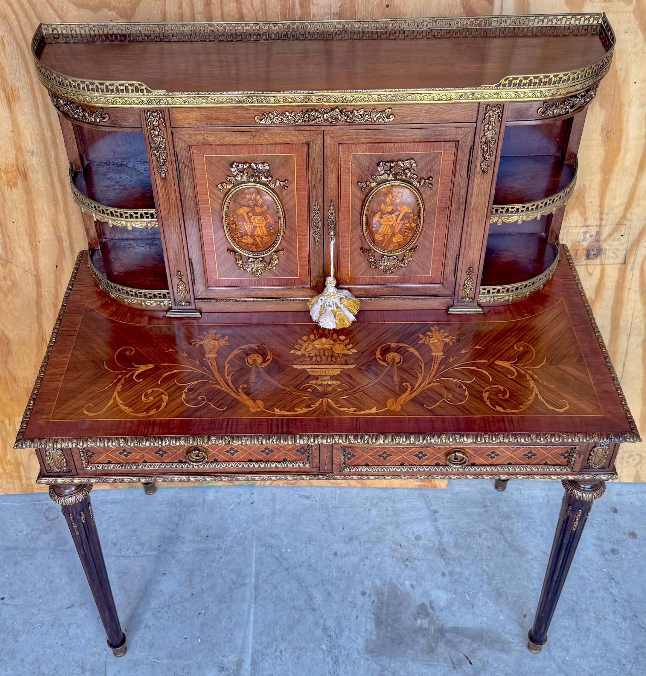 Bureau en marqueterie de style Louis XVI/ Bonheur du Jour Bon état - En vente à West Palm Beach, FL