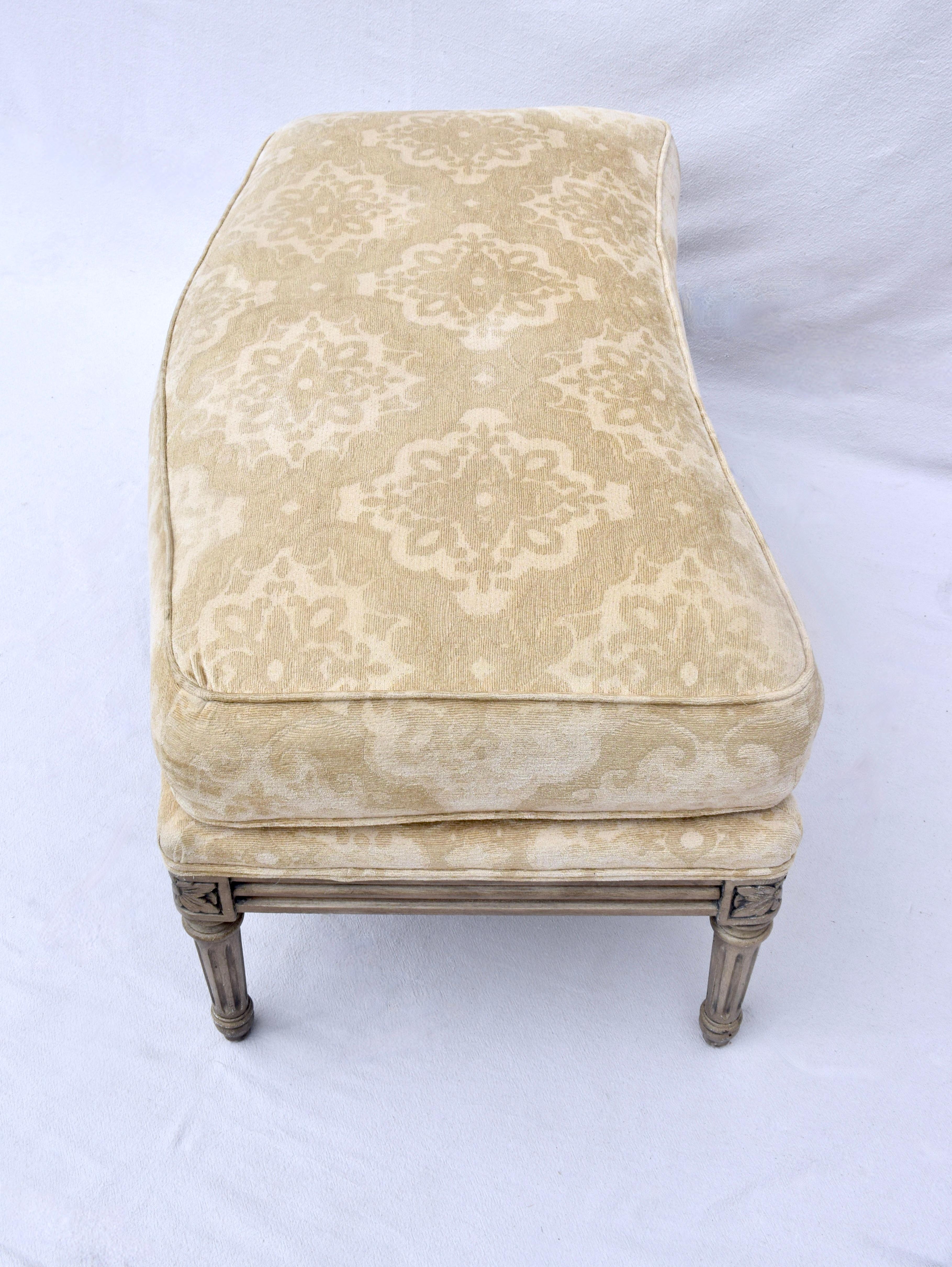 French Louis XvI Style Marquise Chair & Ottoman For Sale 8