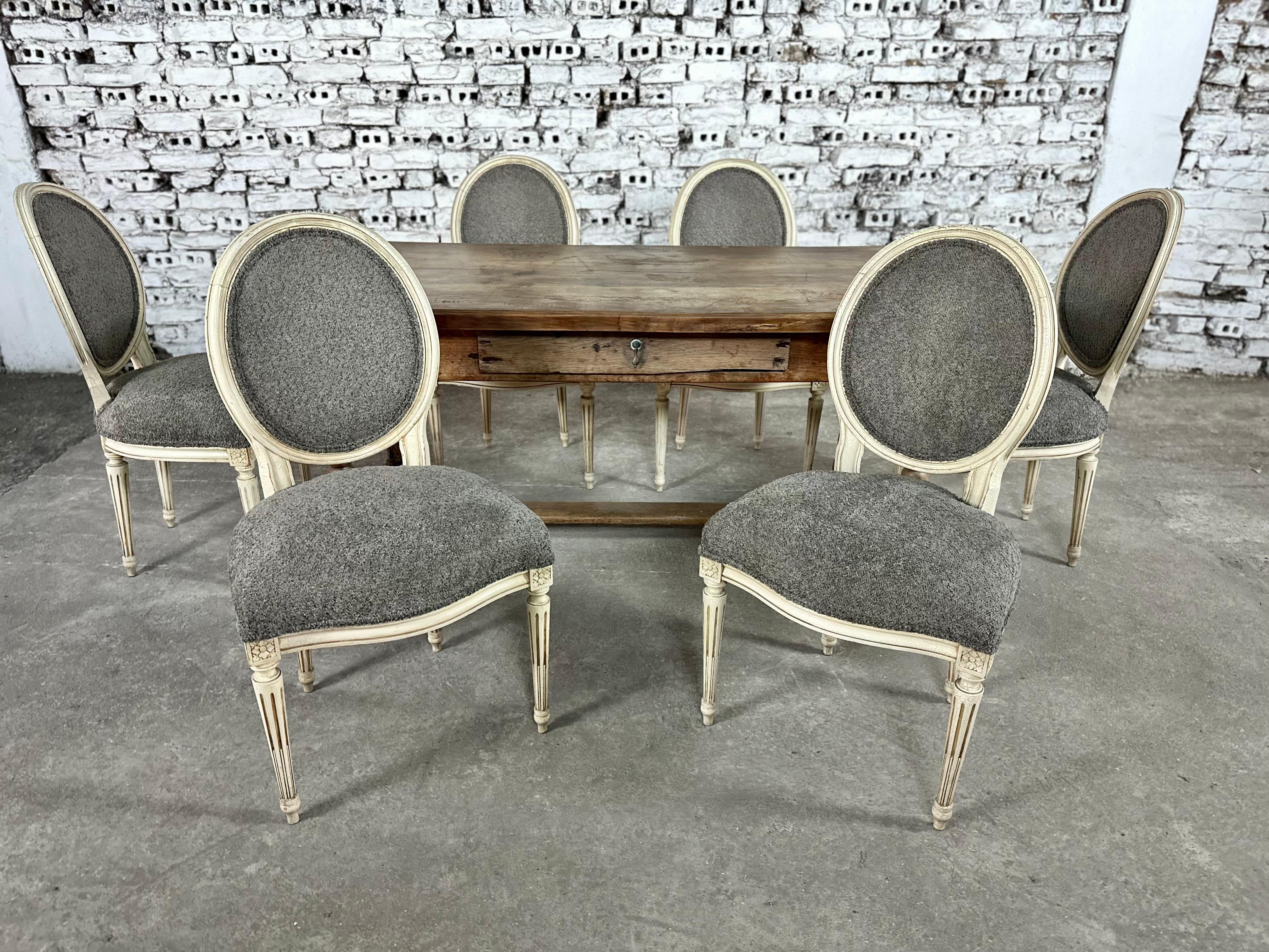 French Louis XVI Style Medallion Back Reupholstered Dining Chairs - Set  For Sale 7