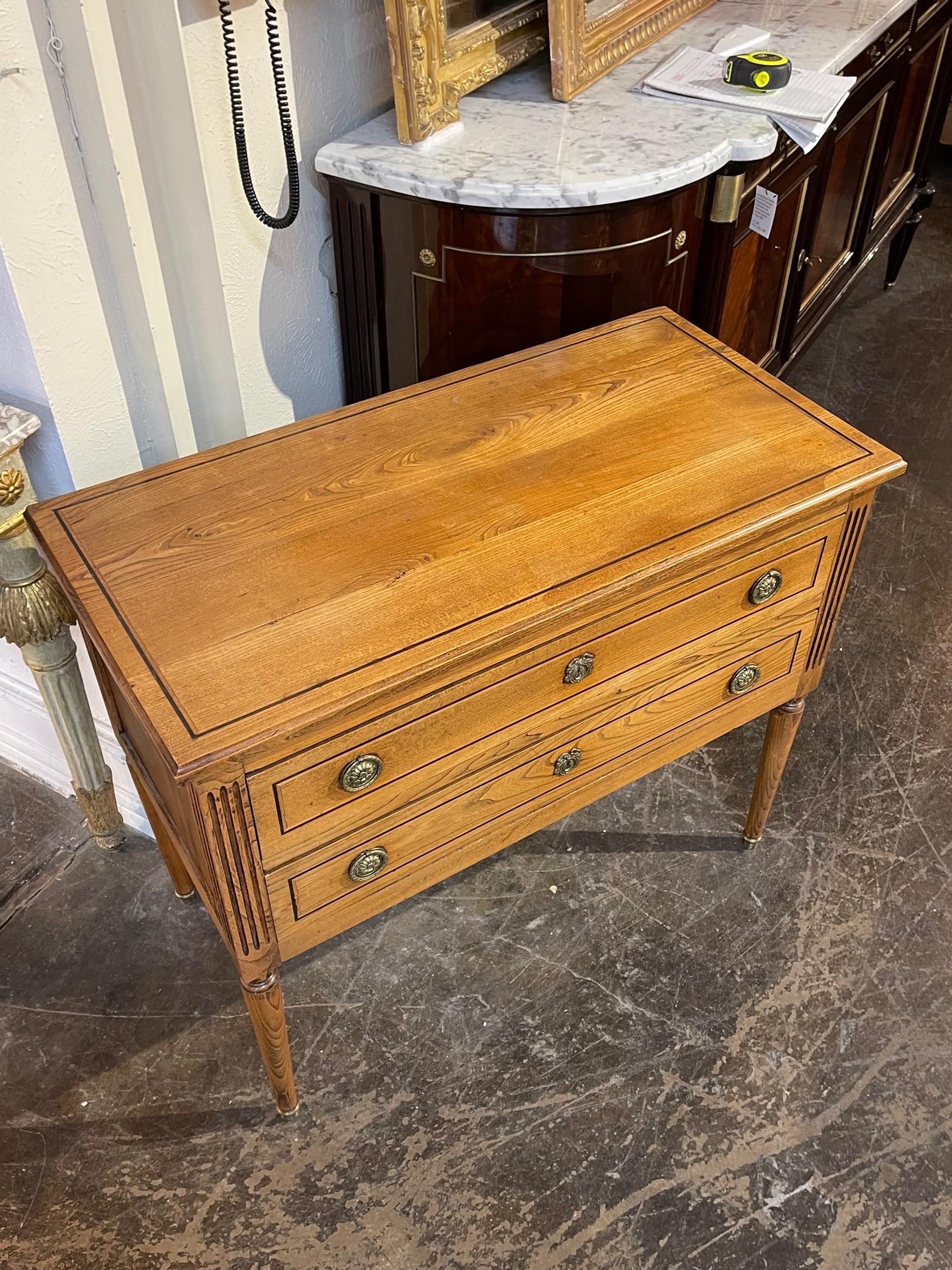 French Louis XVI Style Oak Chest with Brass Trim In Good Condition For Sale In Dallas, TX