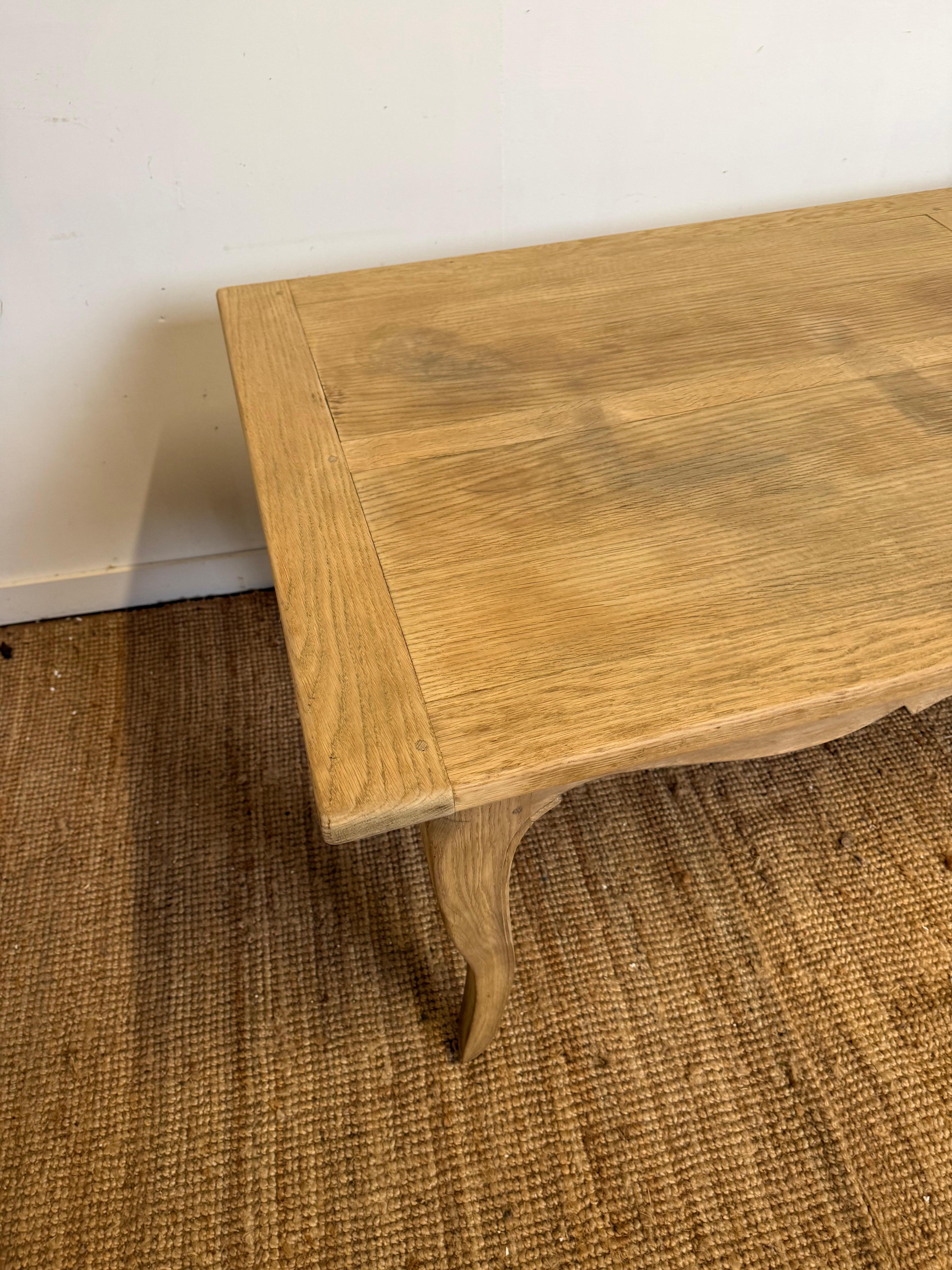 Mesa de granja francesa de roble estilo Luis XVI en venta 2