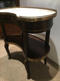 French Louis XVI Style Occasional Kidney Shaped Table White/Cream Marble Top