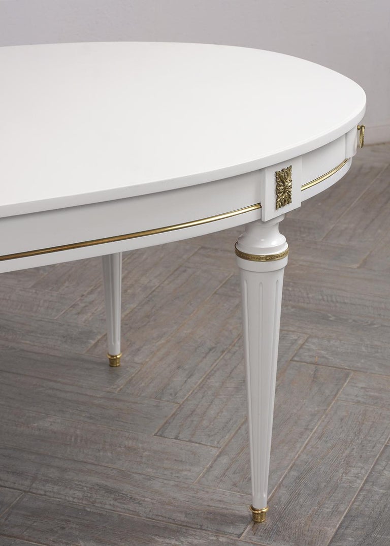 White Oval Dining Table at 1stDibs white oval table