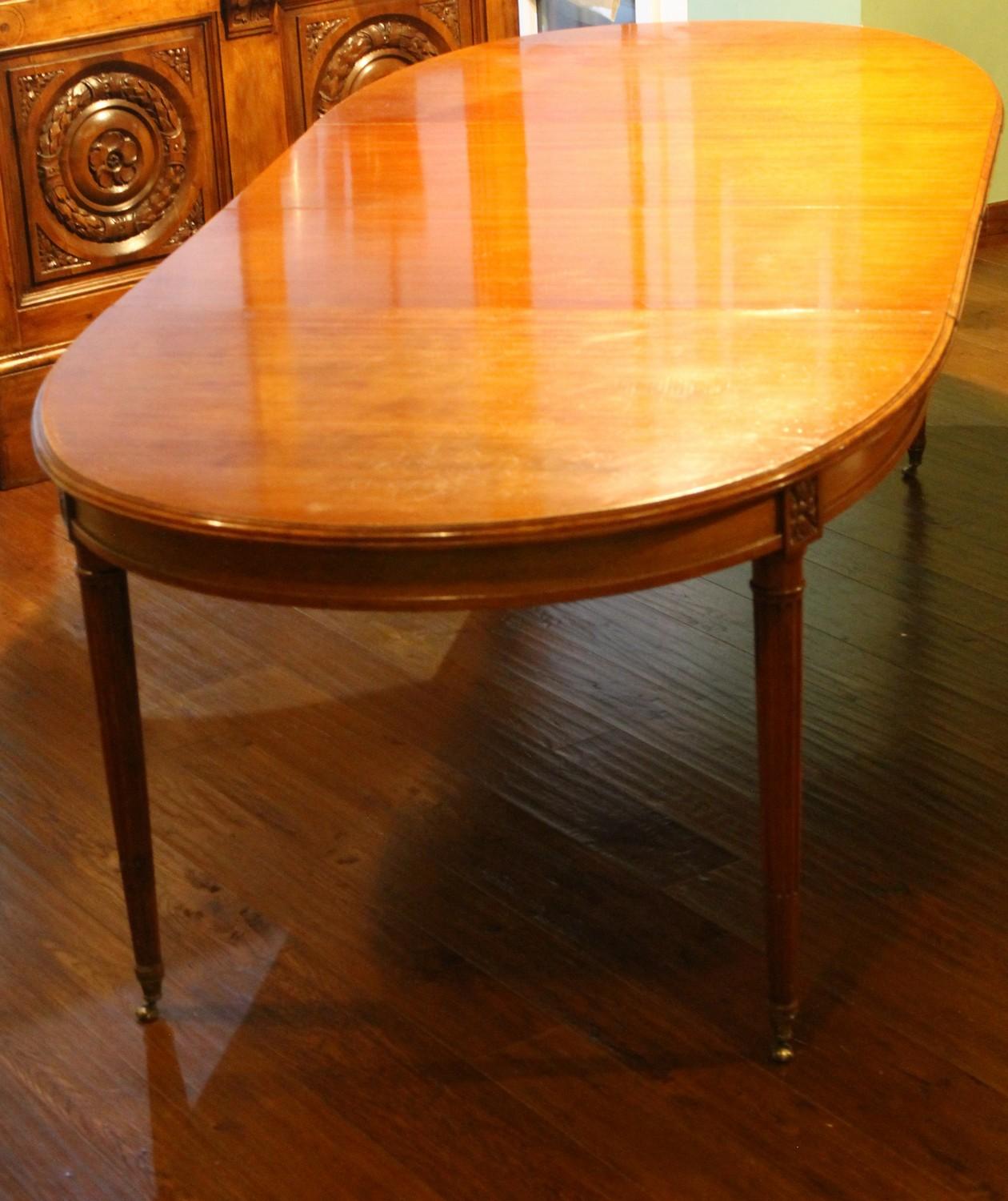 French Louis XVI Style Oval Extending Dining Mahogany Table with Wheel Feet 3