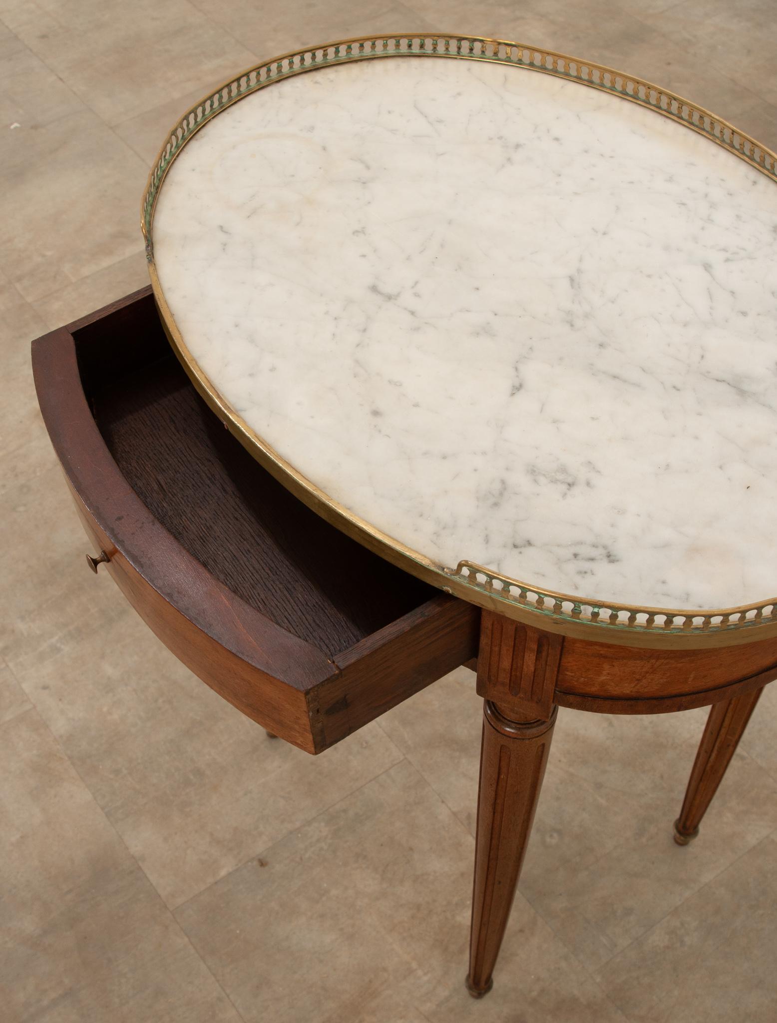 19th Century French Louis XVI Style Oval Table For Sale